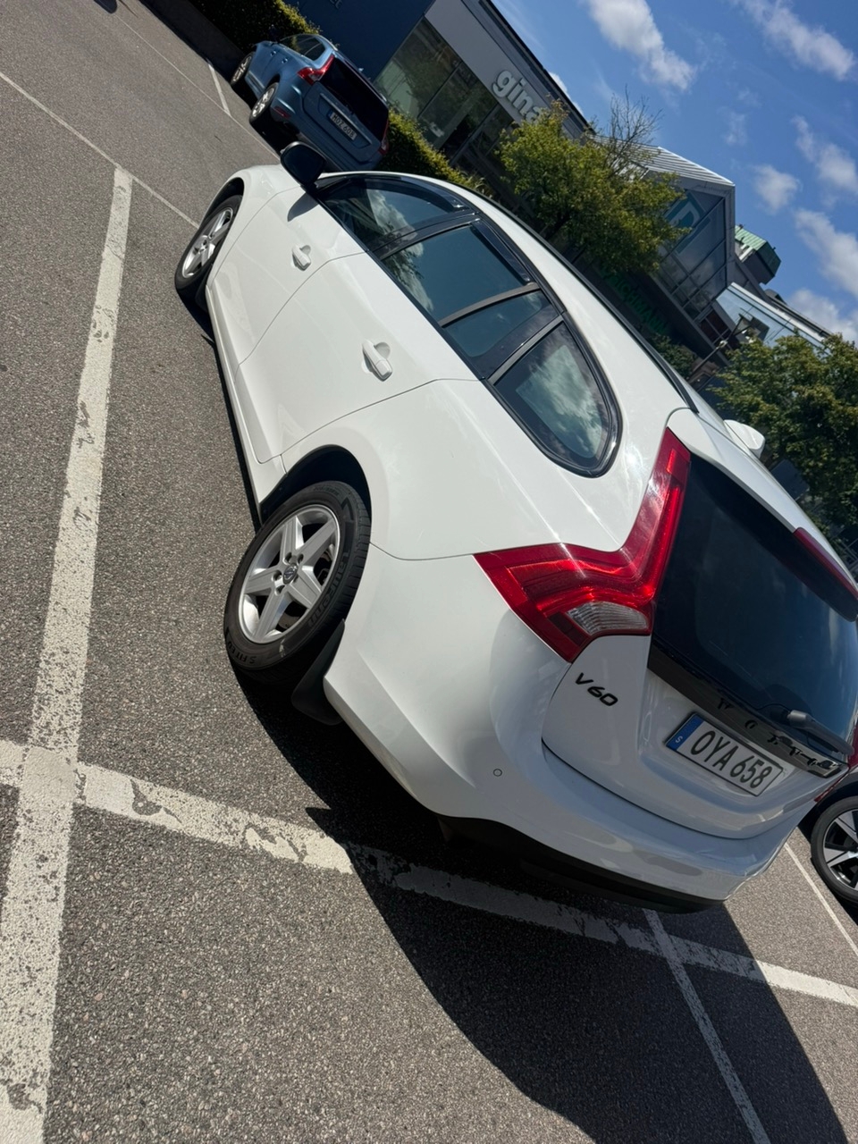 Volvo V60 DRIVe Manuell 2012, bild 4/9