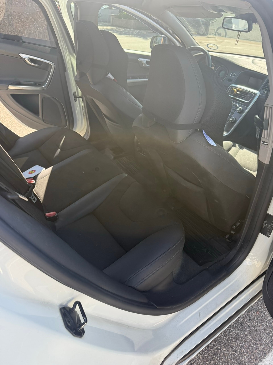Volvo V60 DRIVe Manuell 2012, bild 2/9