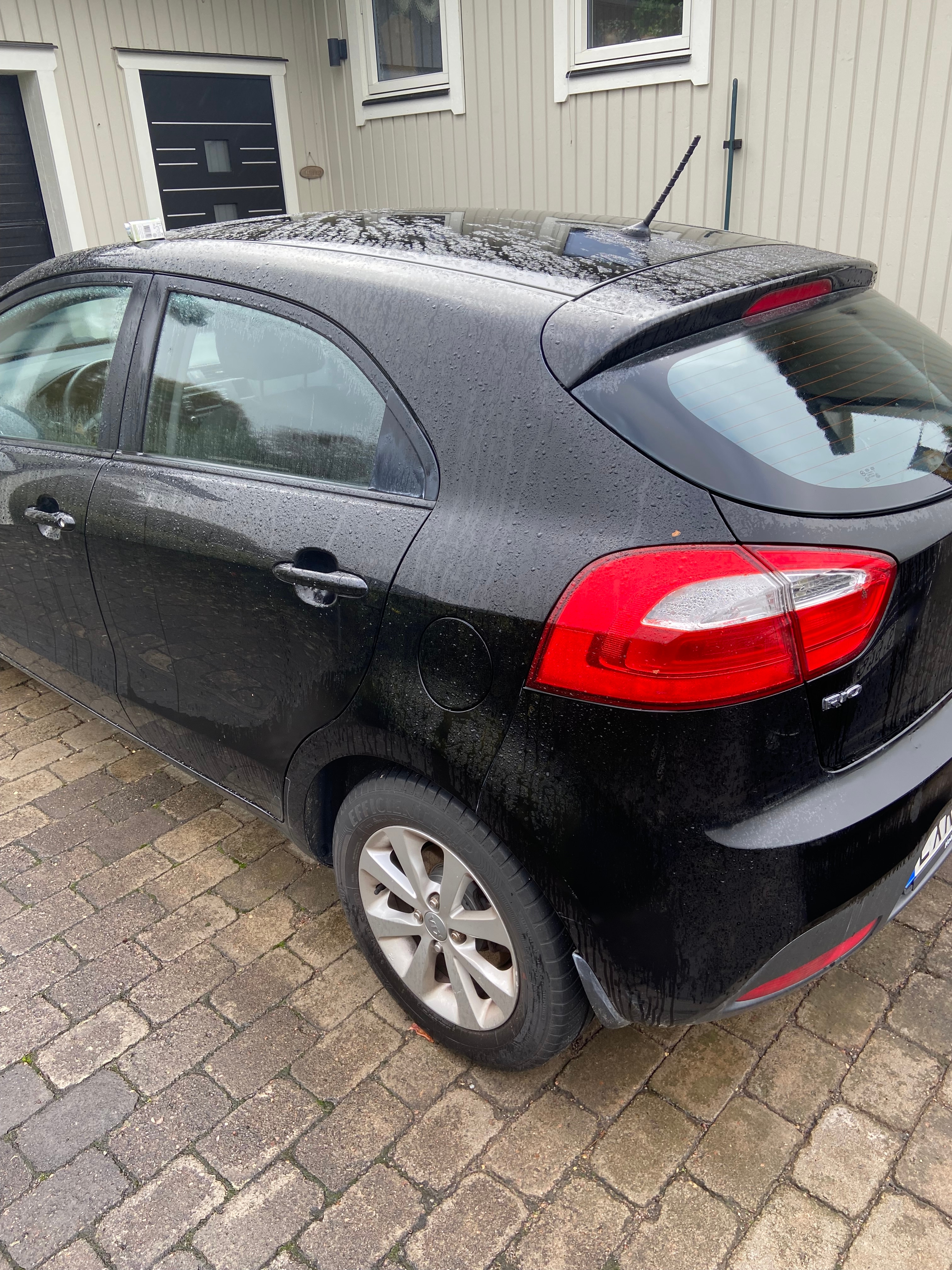 Kia Rio 1.2 2012, bild 2/3