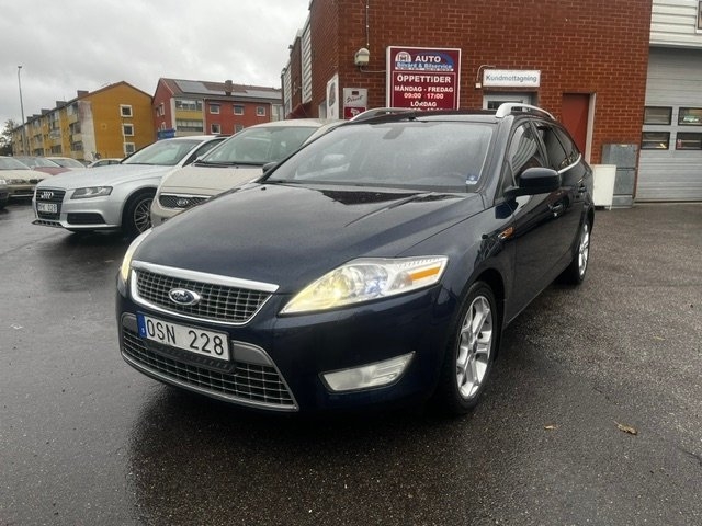 Ford Mondeo Titanium 2010, bild 2/10
