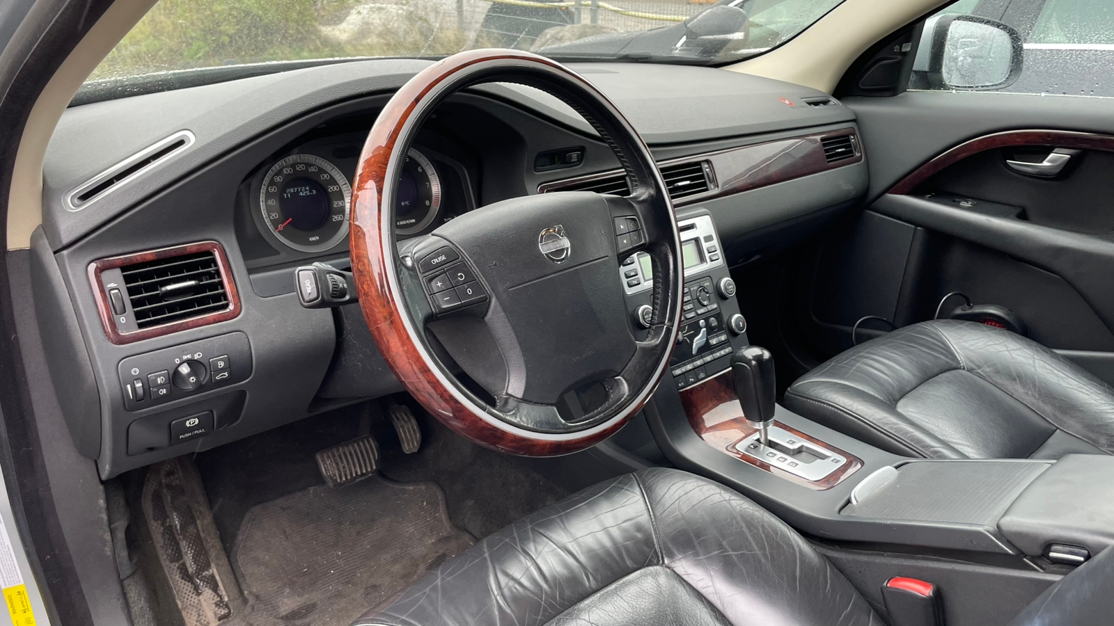 Volvo V70 T6 2008, kuva 7/10