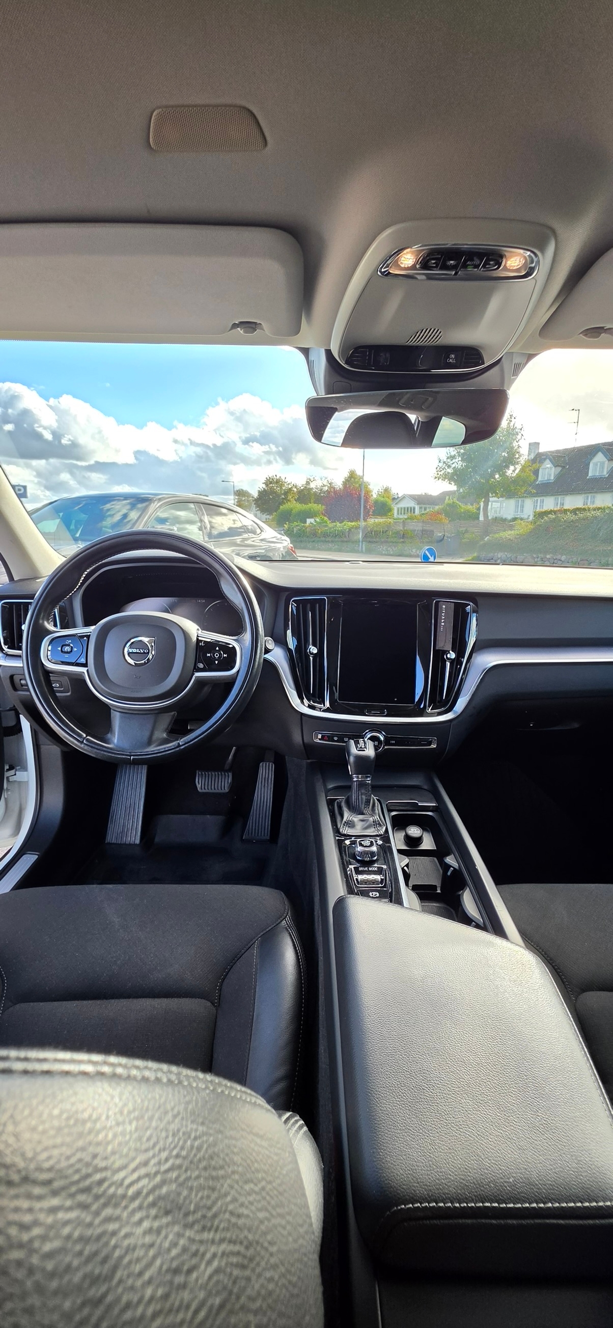 Volvo V60 D4 Momentum 2020, bild 7/10