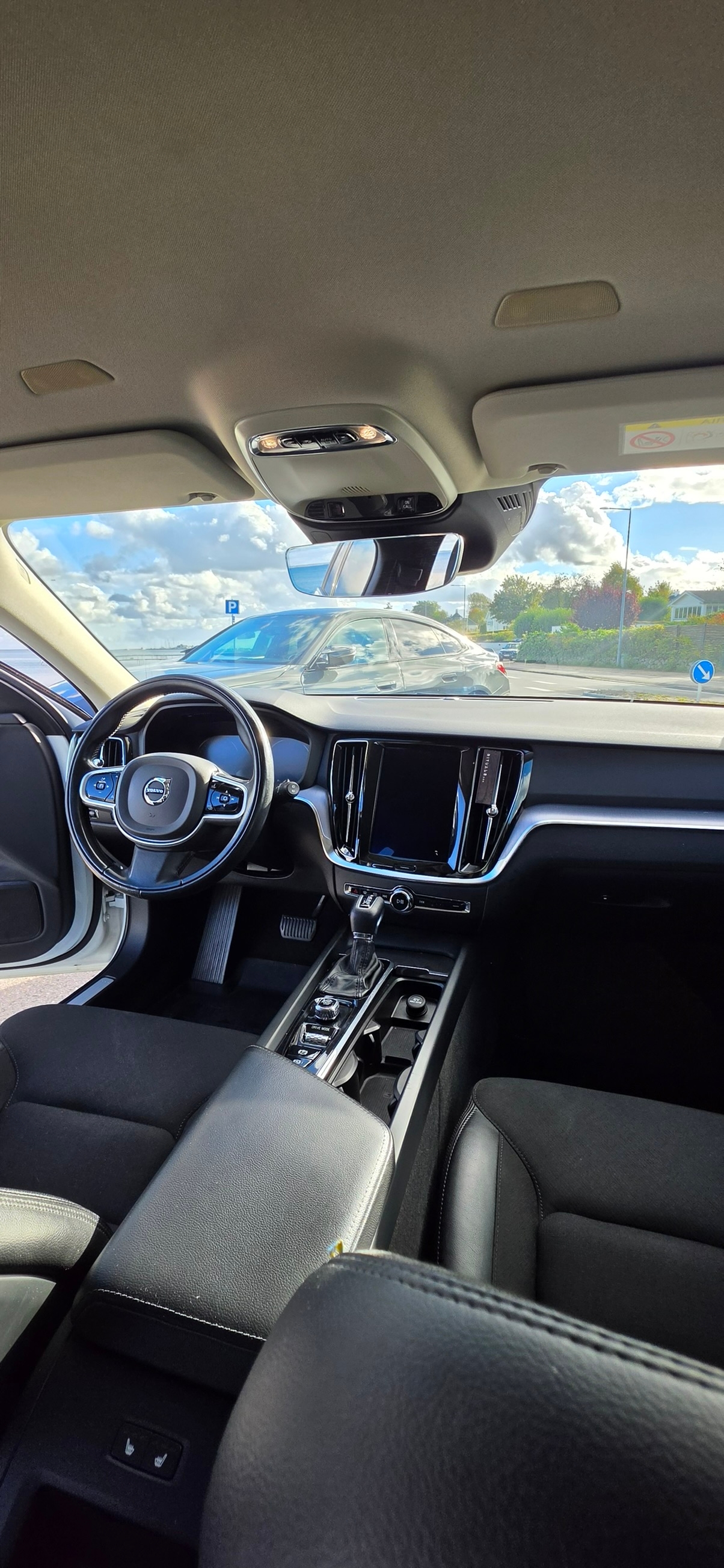 Volvo V60 D4 Momentum 2020, bild 5/10