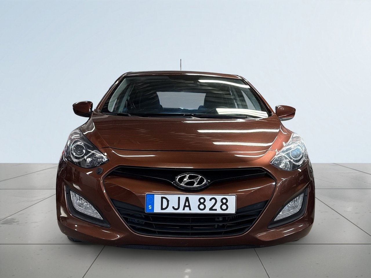 Hyundai i30 1.6 CRDi Select 2013, bild 2/20