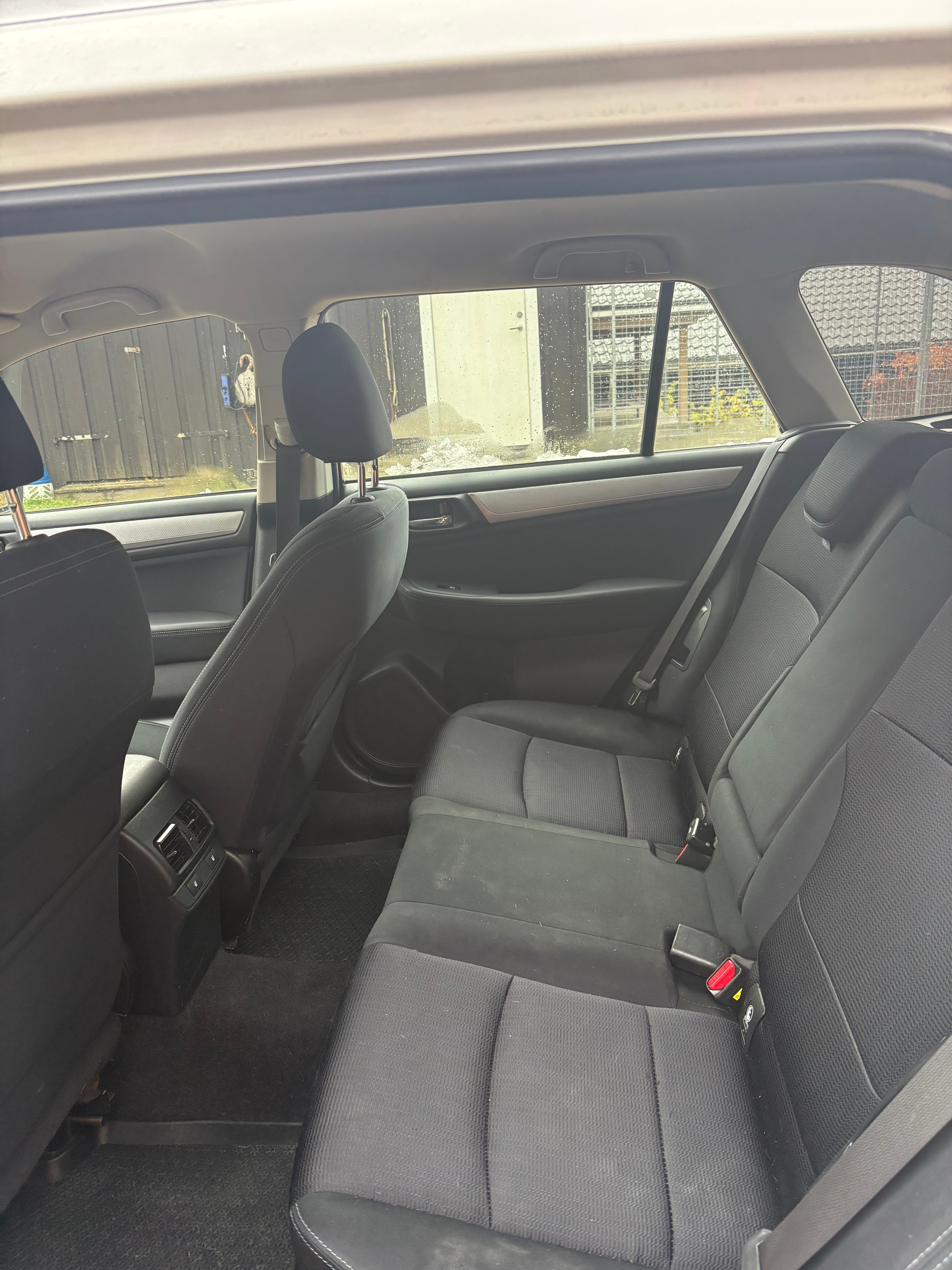 Subaru Outback 2.0D 2015, kuva 4/4