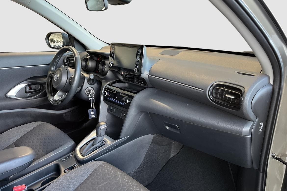 Toyota Yaris Cross 1.5 Hybrid 116 Active 2023, photo 9/10