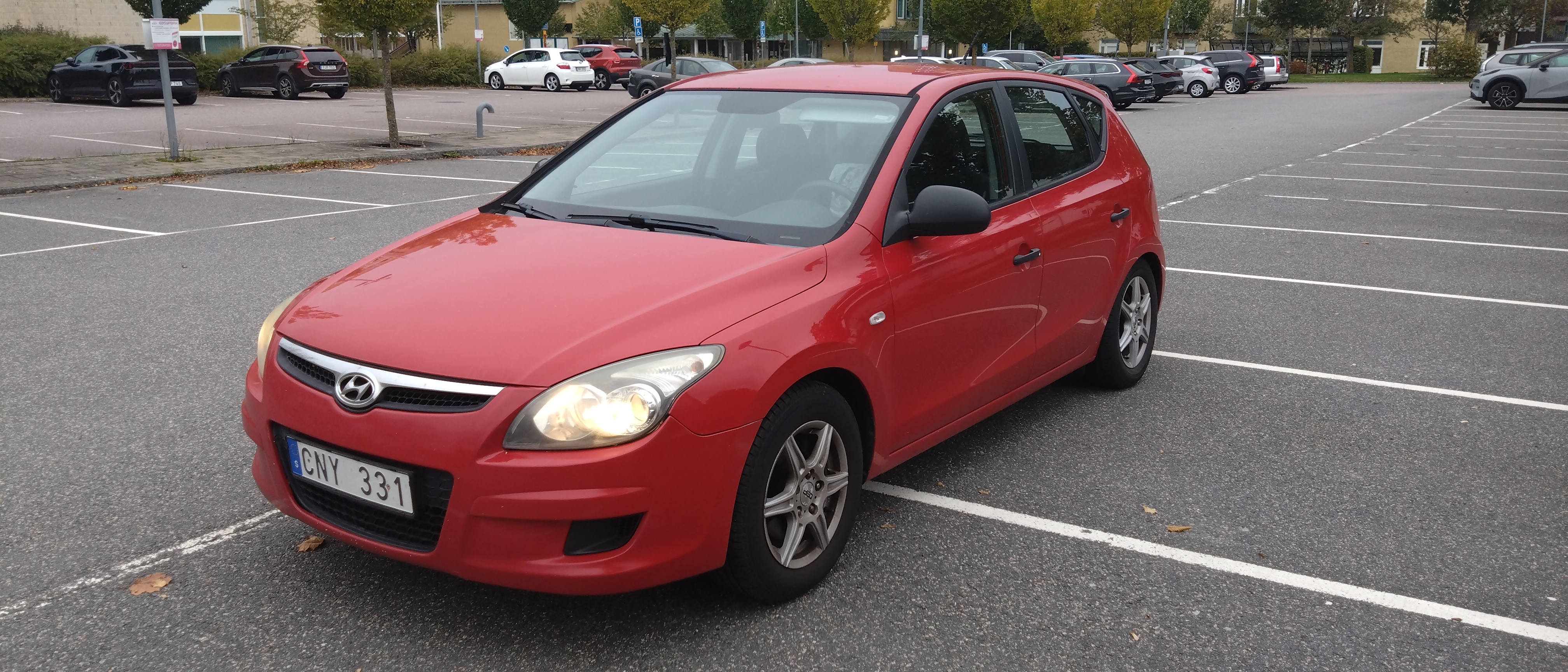 Hyundai i30 1.4 Manuell 2009, bild 2/9