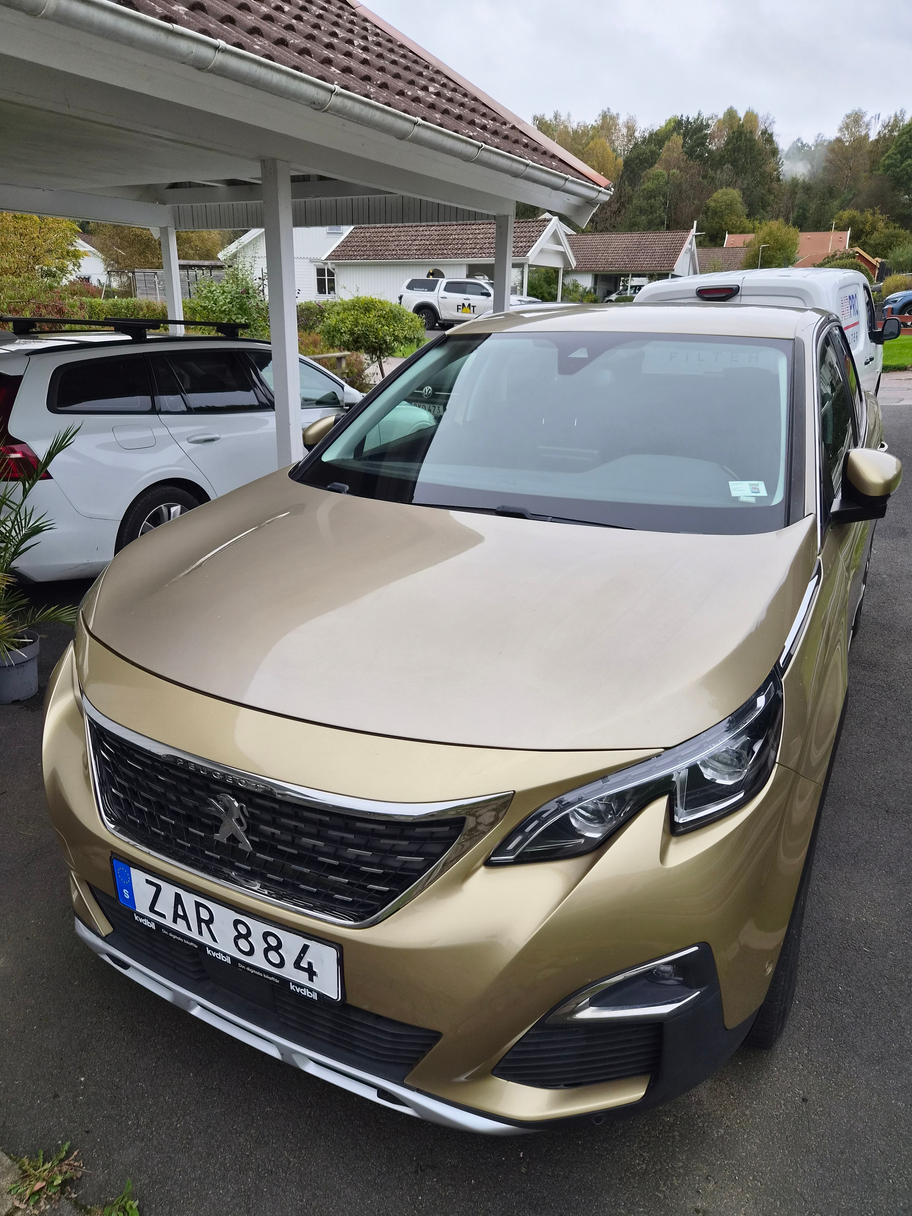 Peugeot 3008 1.2 PureTech 130 2017, bild 2/7