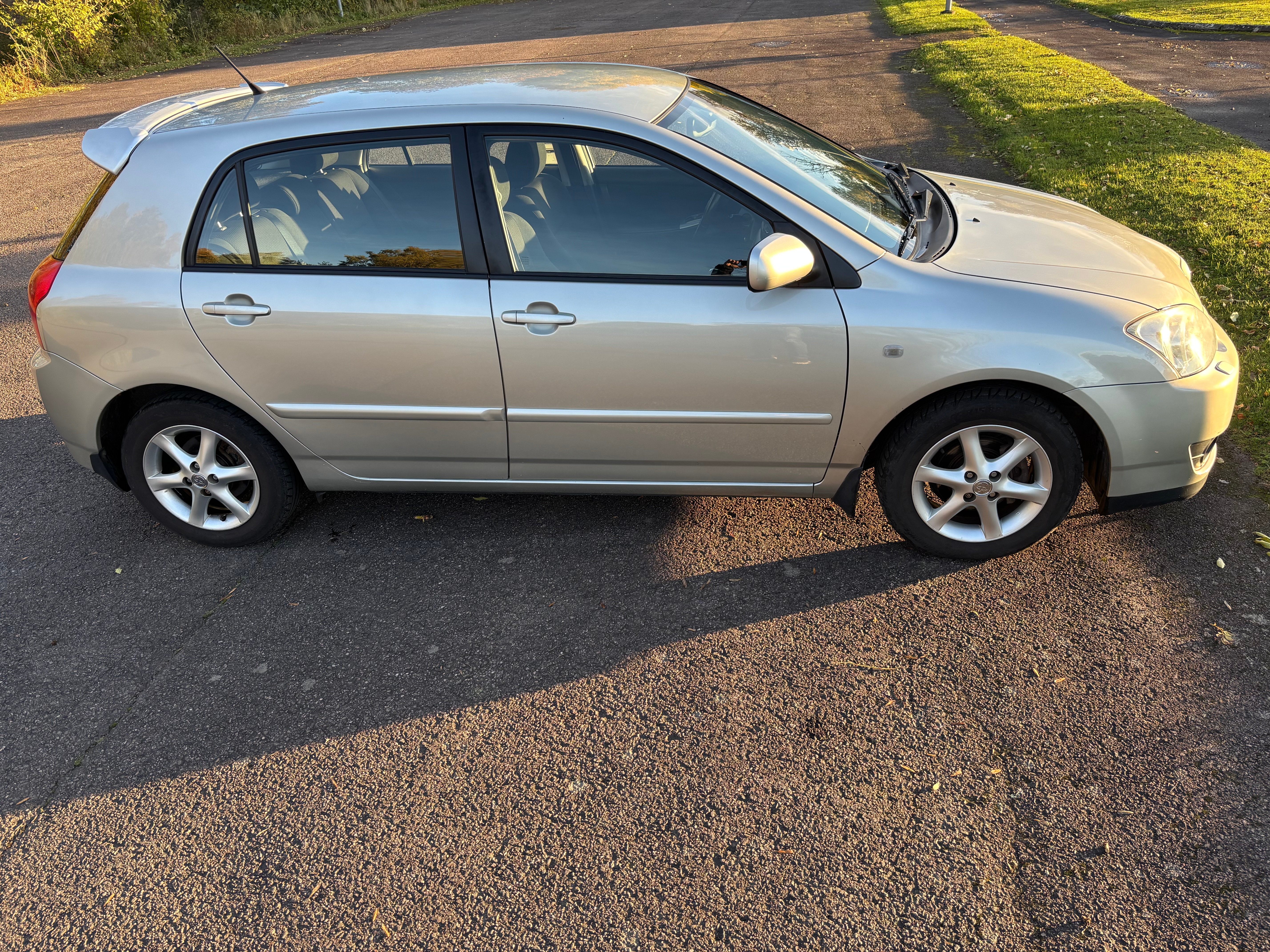 Toyota Corolla 2006, bild 4/10