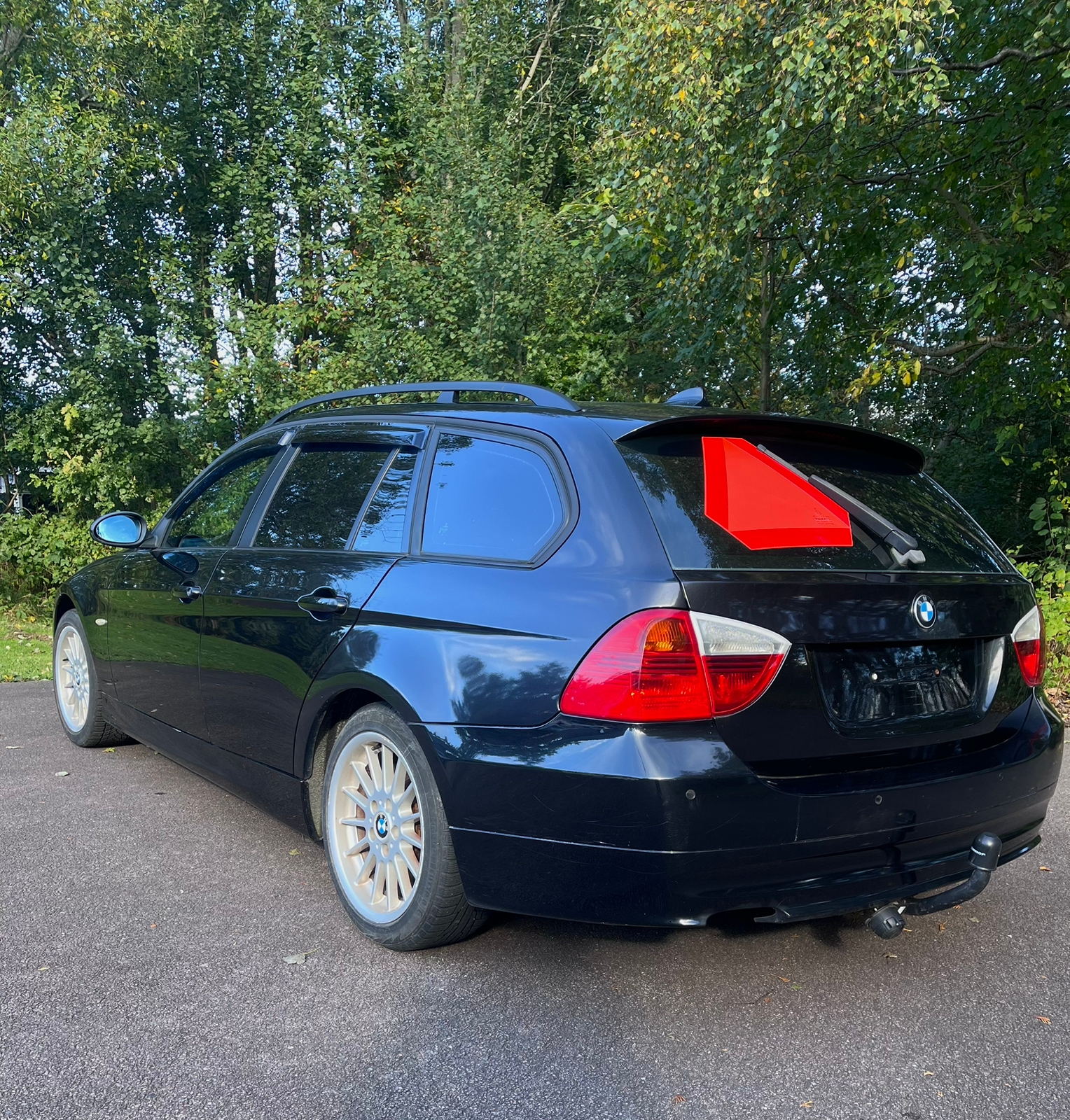 BMW 320 2006, bild 2/6