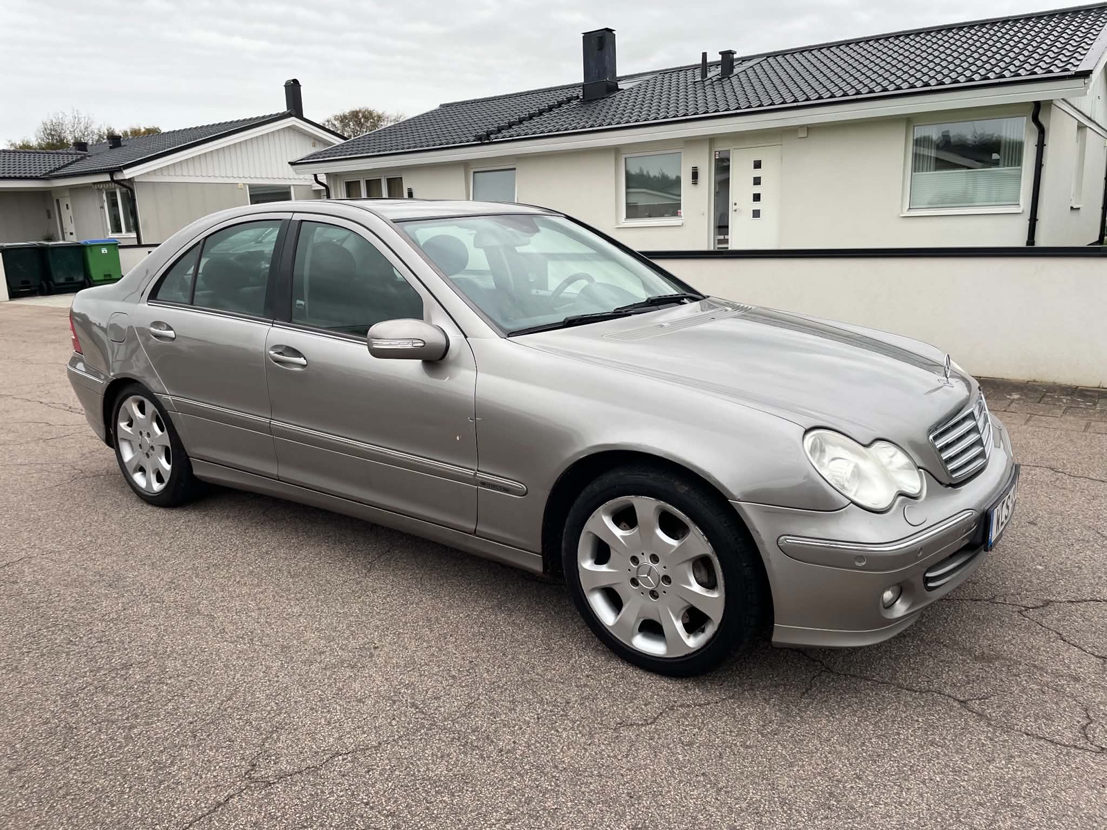 Mercedes-Benz C 350