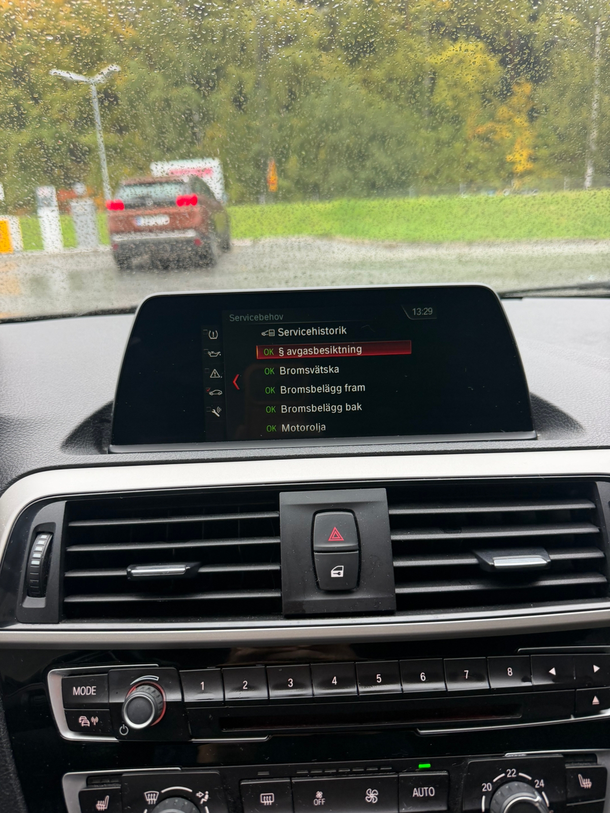 BMW 120 2017, bild 8/8