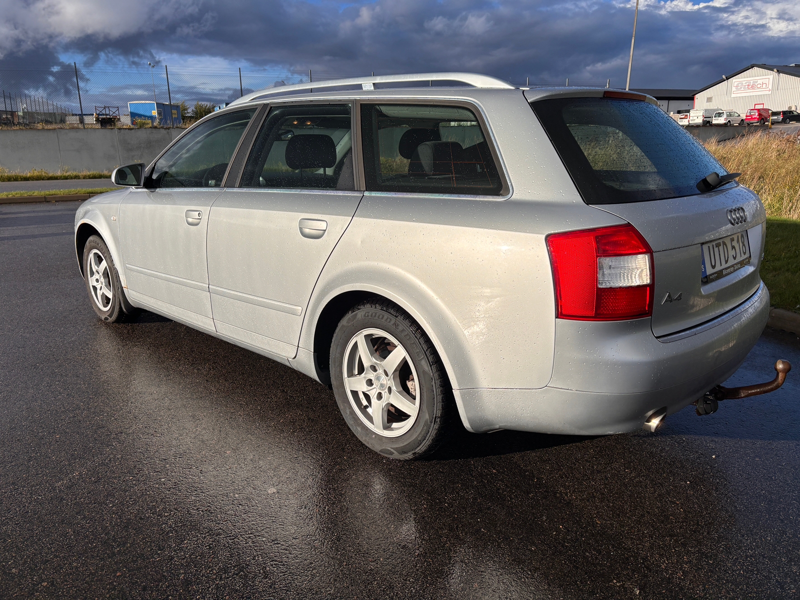 Audi A4 2.0 2004, bild 2/8