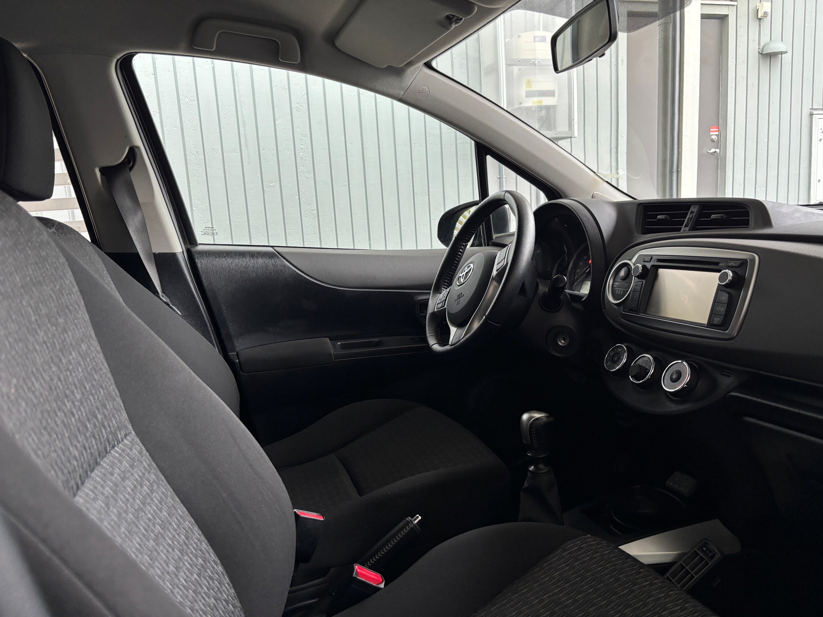 Toyota Yaris 1.33 2013, bild 5/10