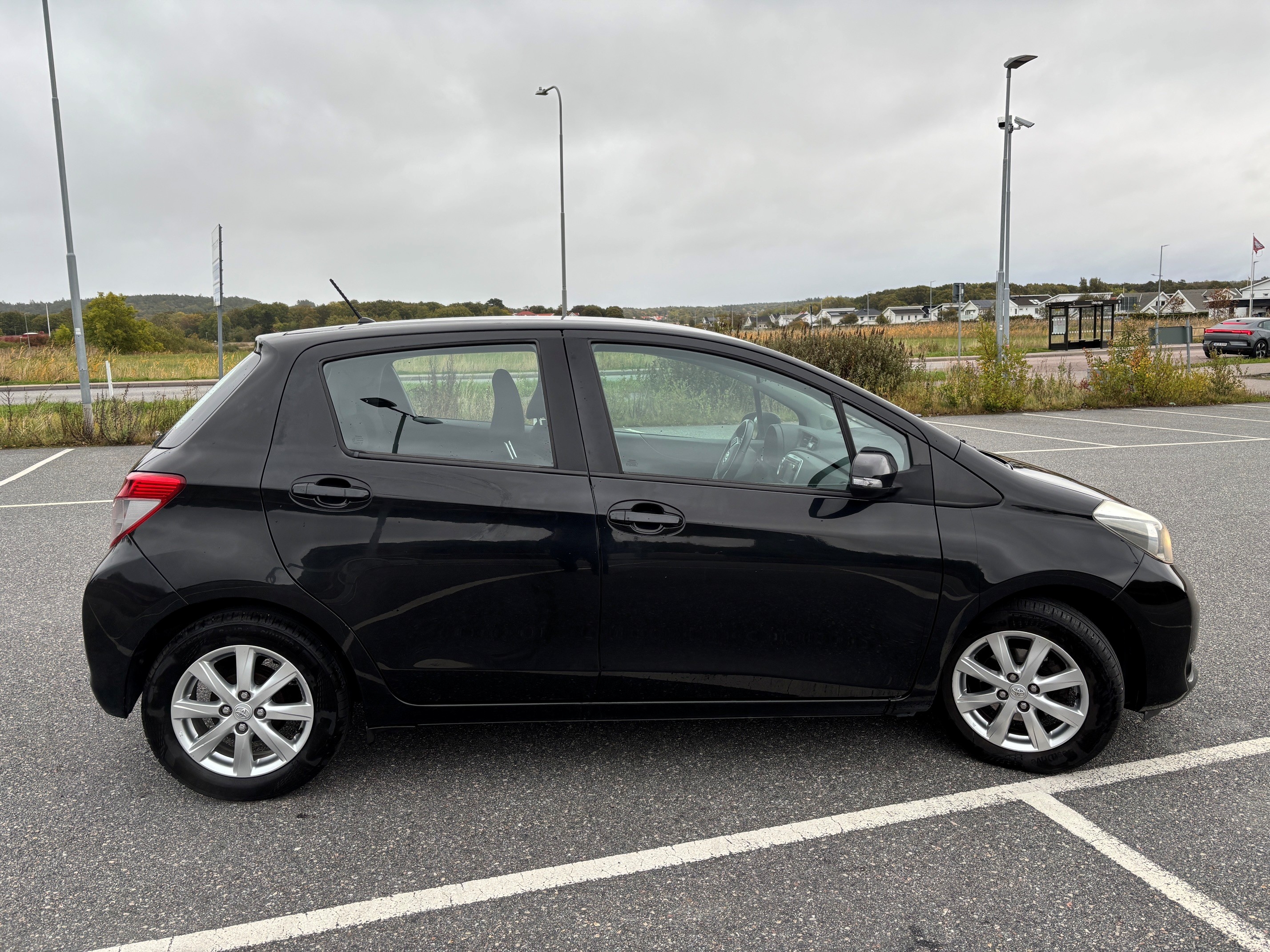 Toyota Yaris 1.33 2013, bild 4/10