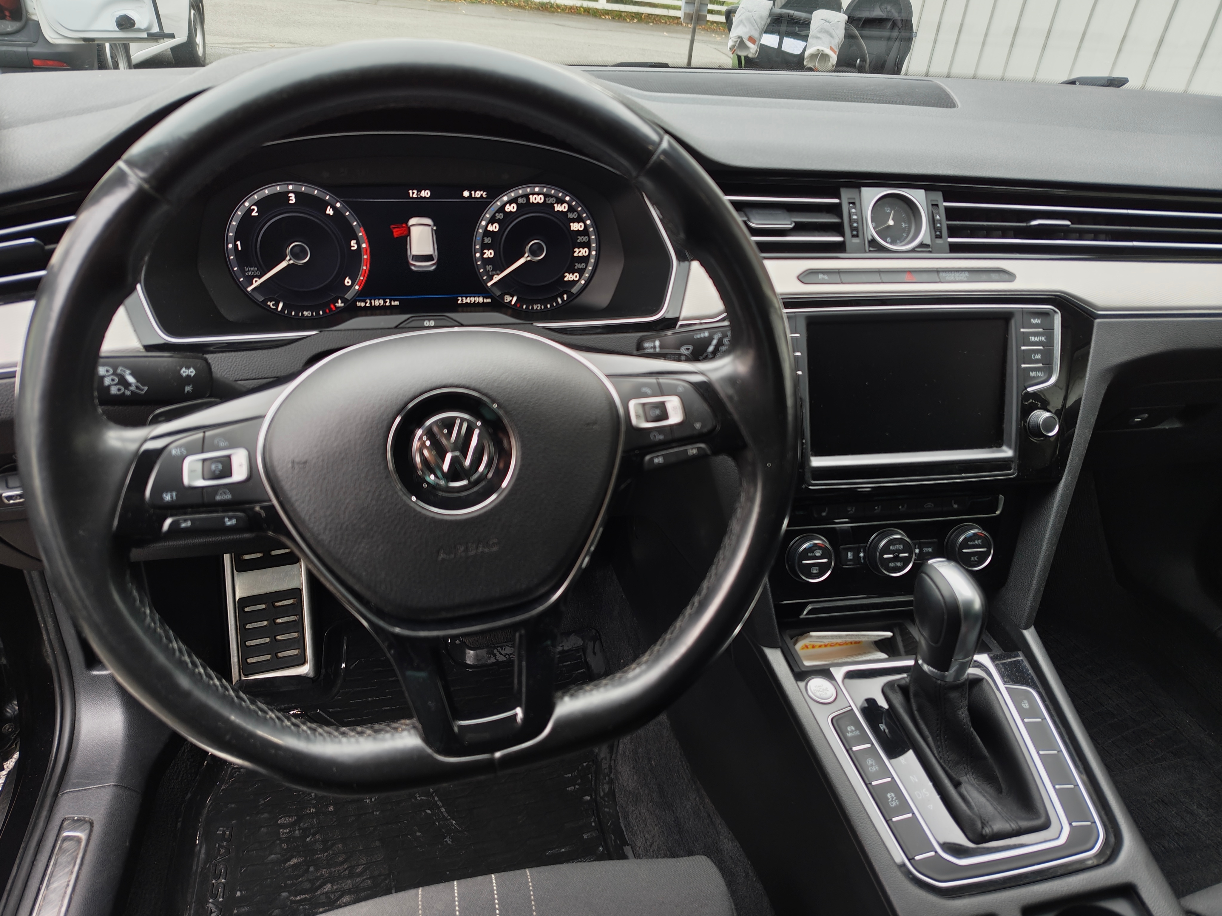 Volkswagen Passat Alltrack 2.0 TDI SCR 2017, photo 5/6
