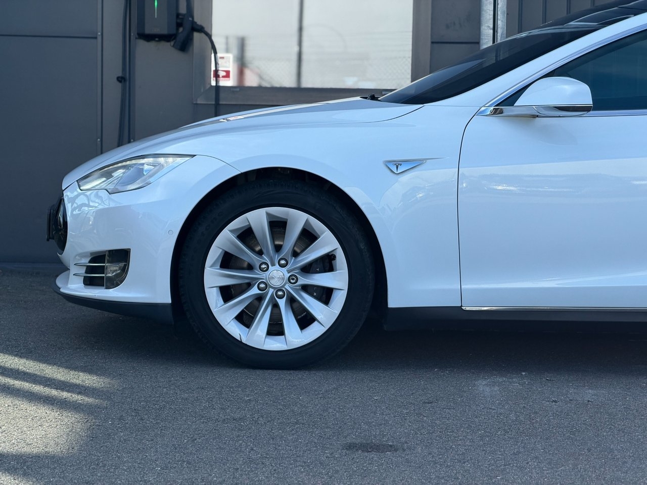 Tesla Model S 2016, bild 5/10
