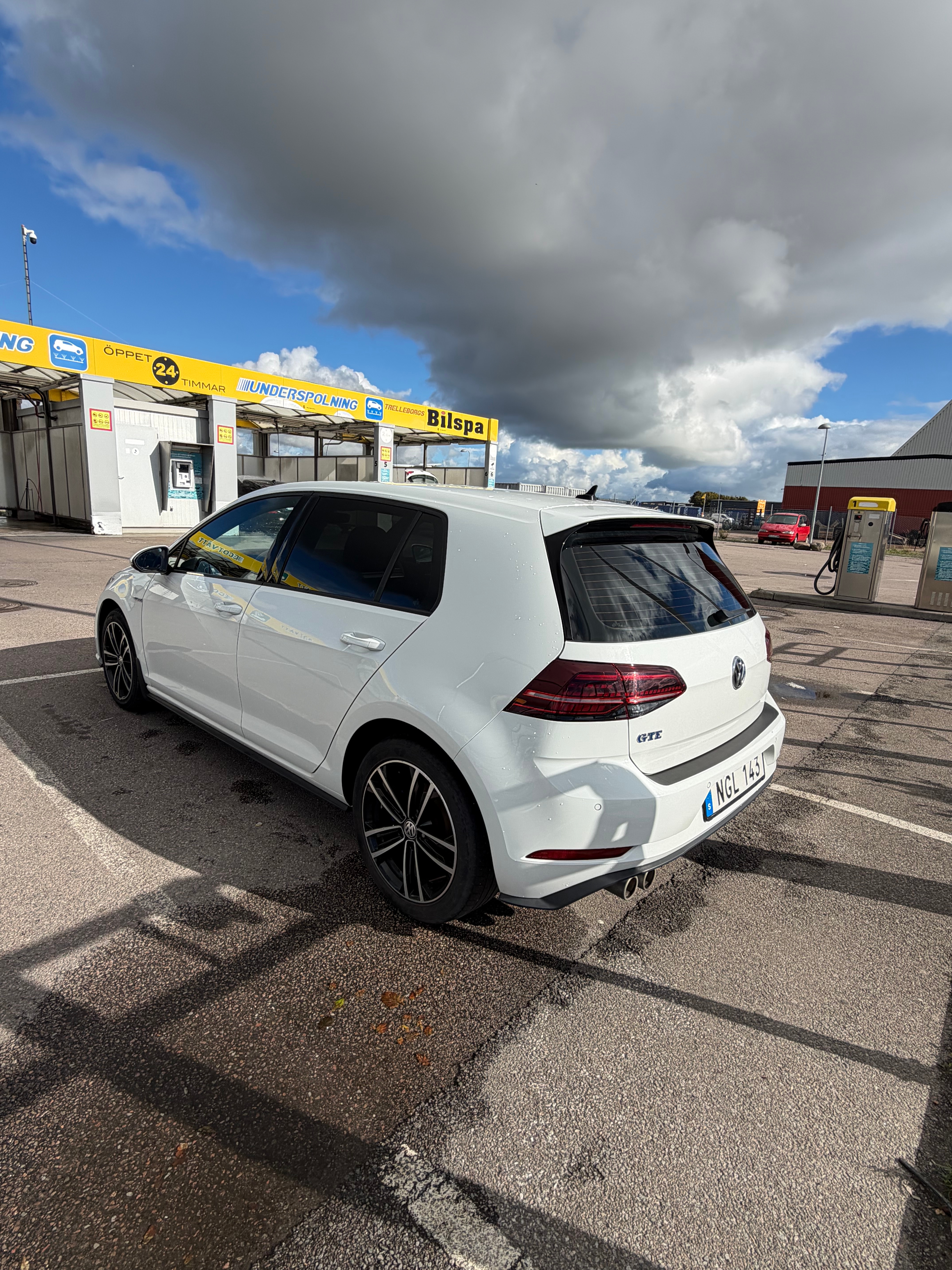 Volkswagen Golf GTE 2020, bild 4/10