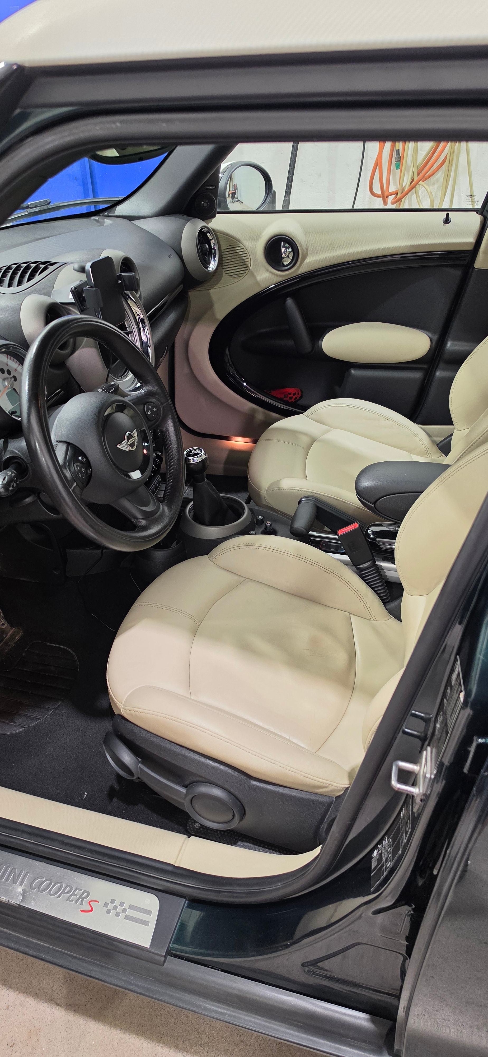 MINI Countryman Cooper SD 2011, photo 5/9