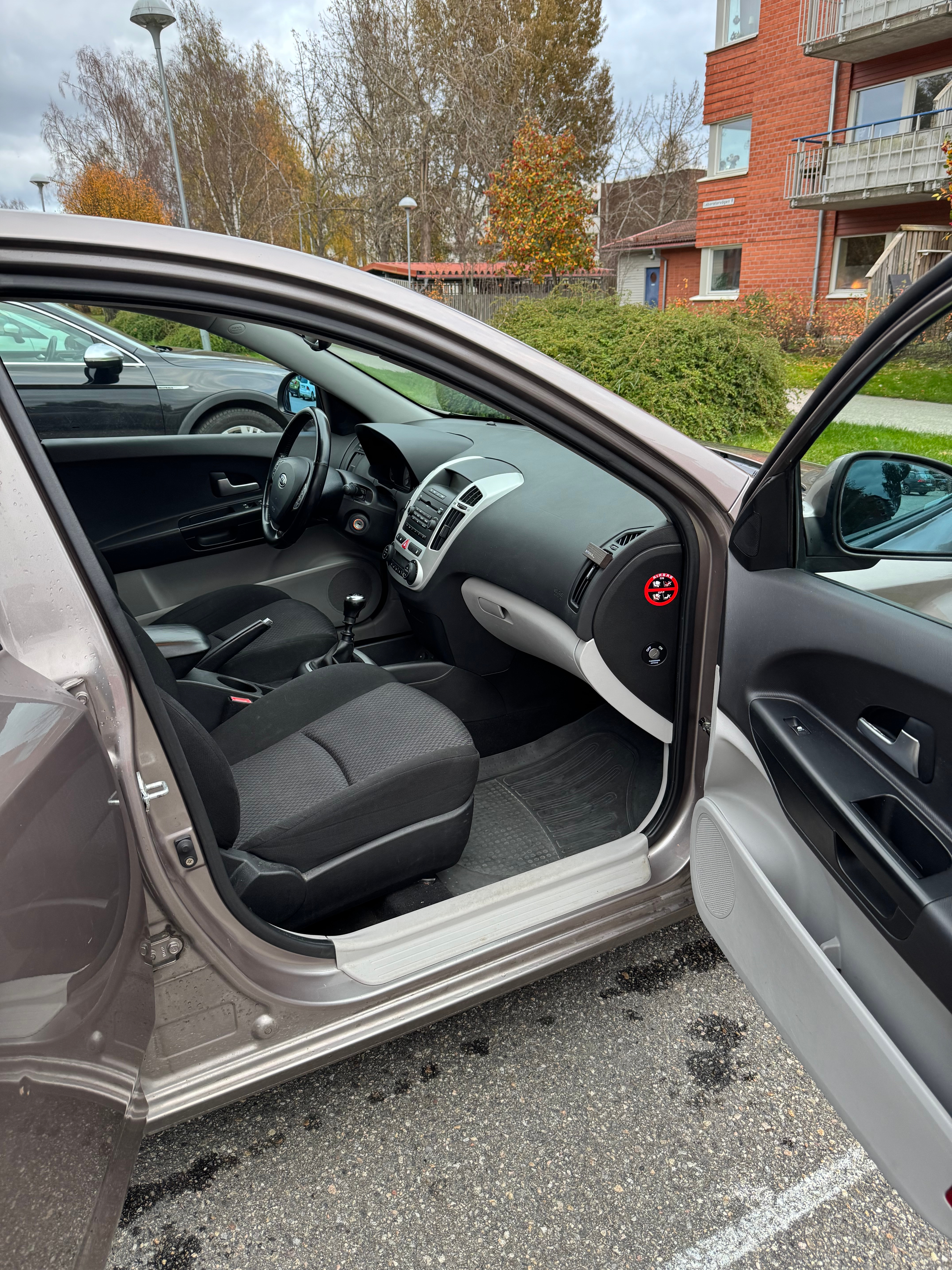 Kia Ceed 1.6 2007, bild 7/9