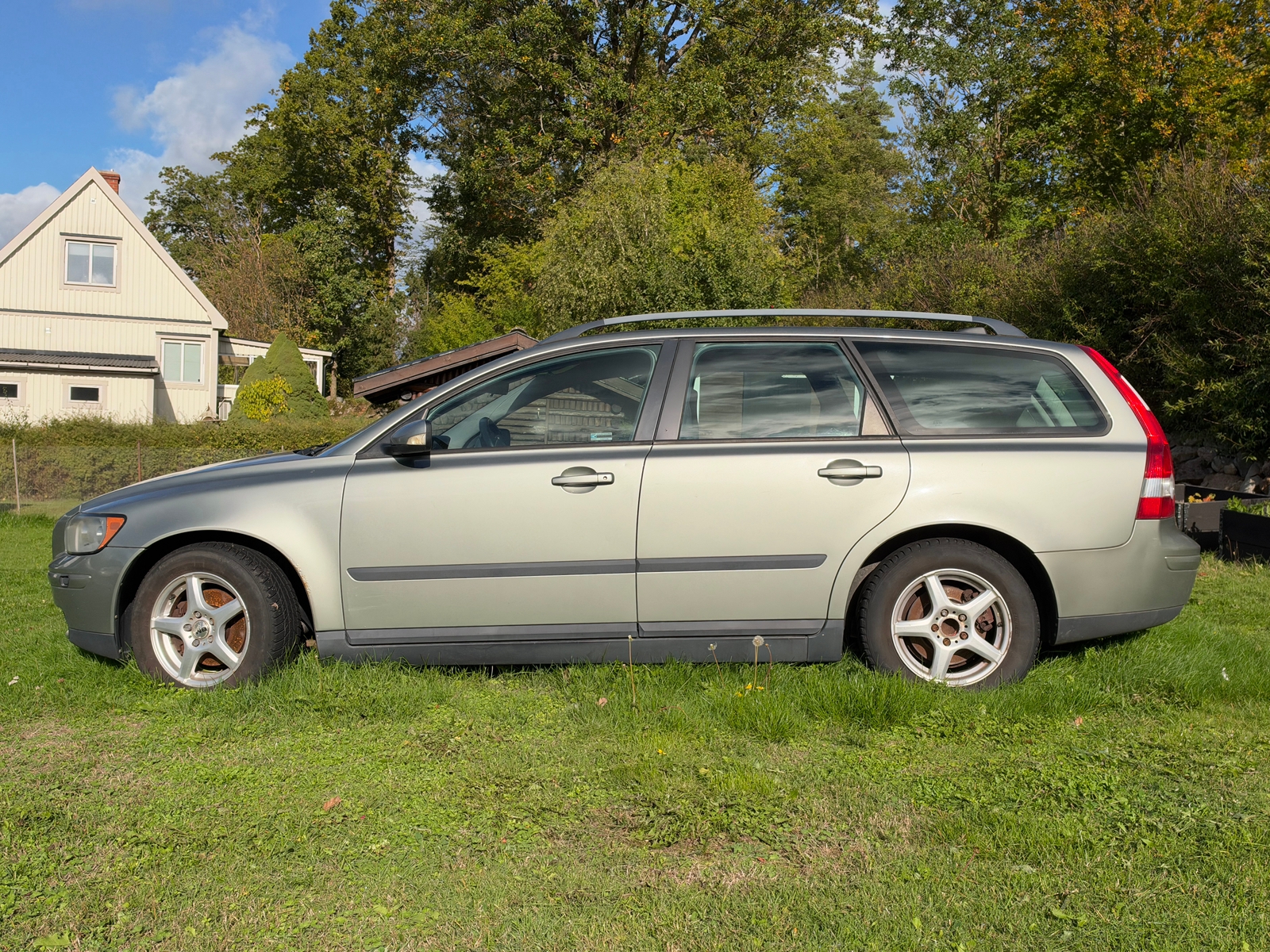 Volvo V50 1.8 2006, kuva 2/10