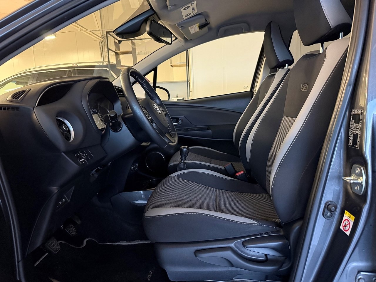 Toyota Yaris Y20 2019, bild 4/10