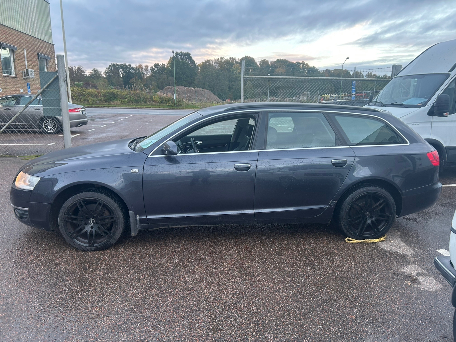 Audi A6 Avant 2.4 Multitronic 2006, bild 3/5