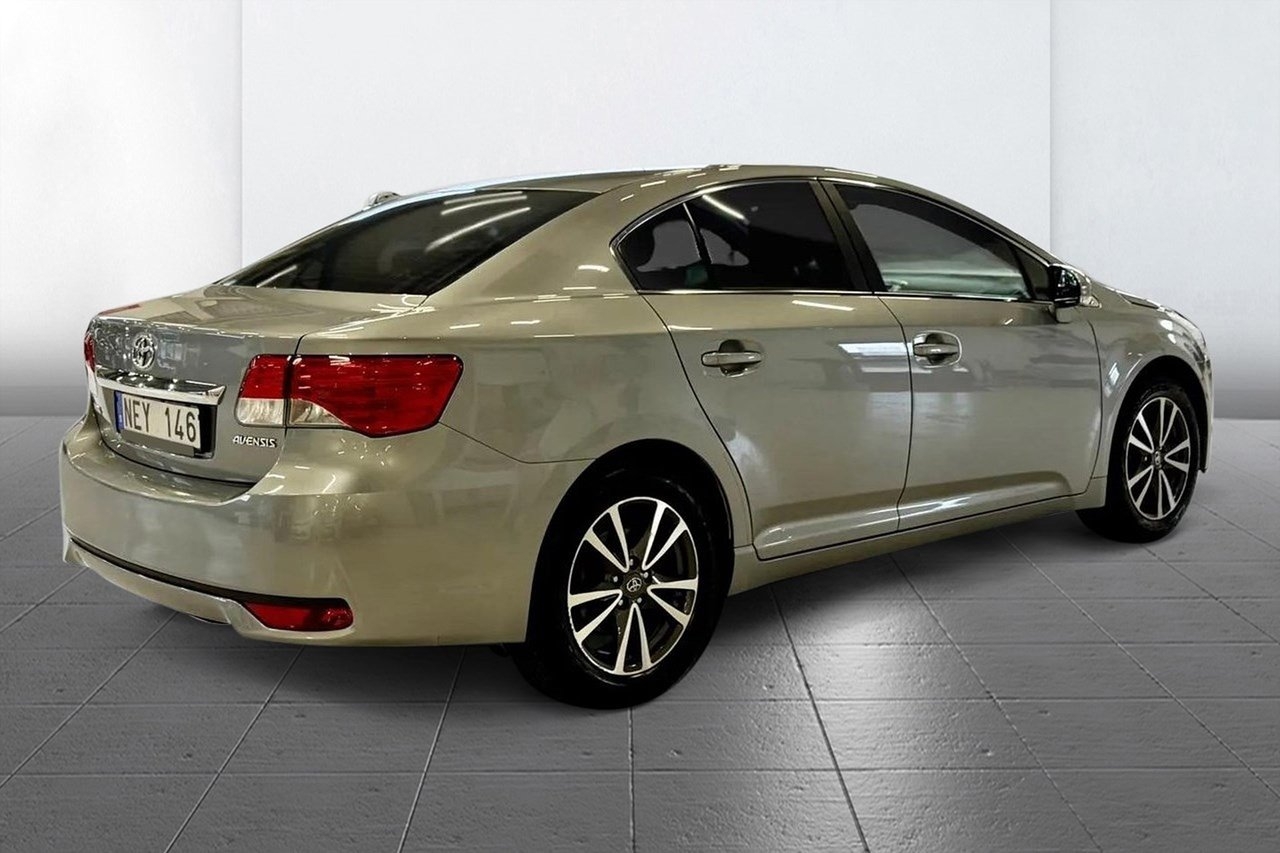 Toyota Avensis 1.8 Business 2012, photo 6/10