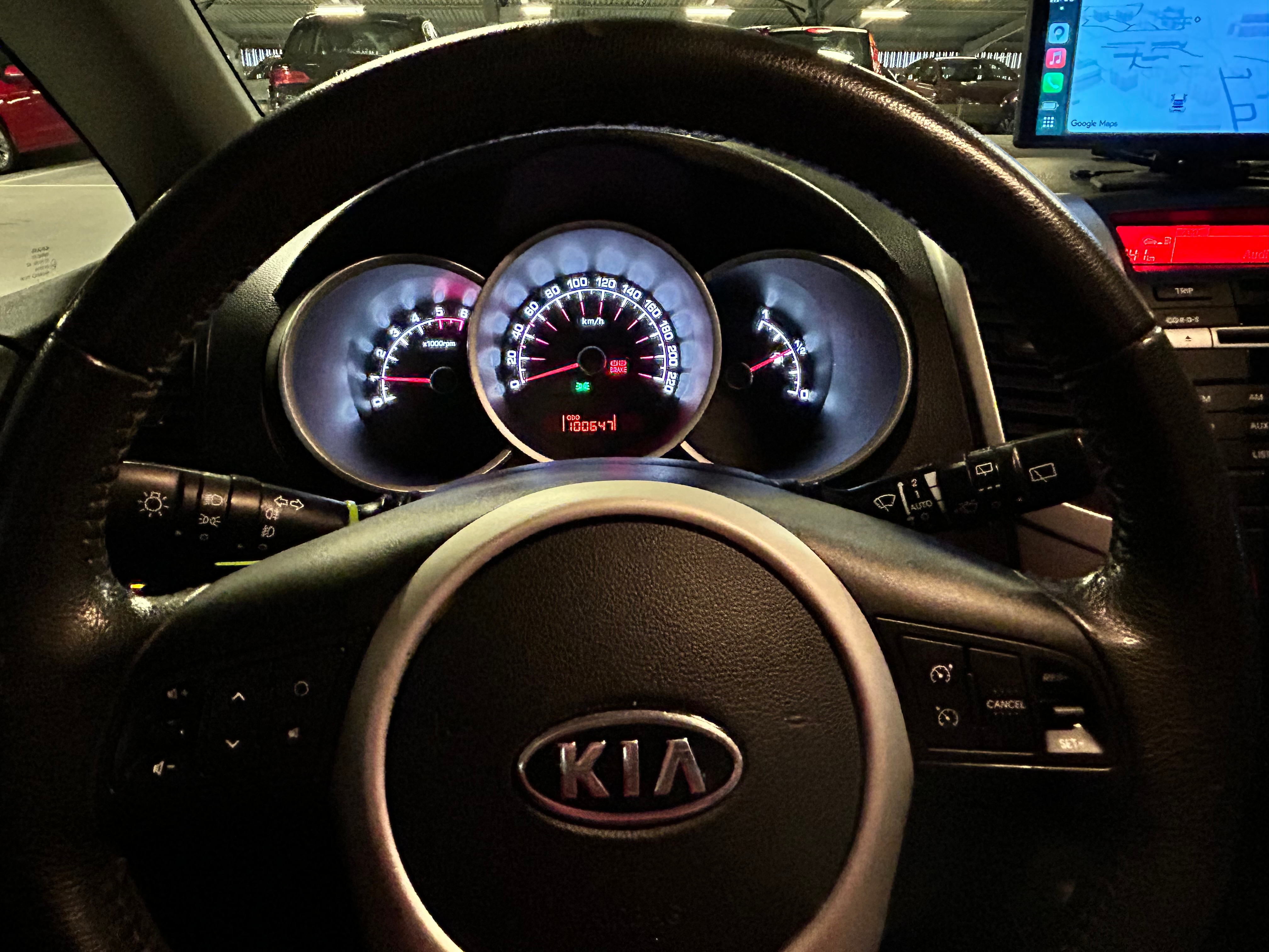 Kia Venga 1.4 CRDi 90 2013, bild 4/9