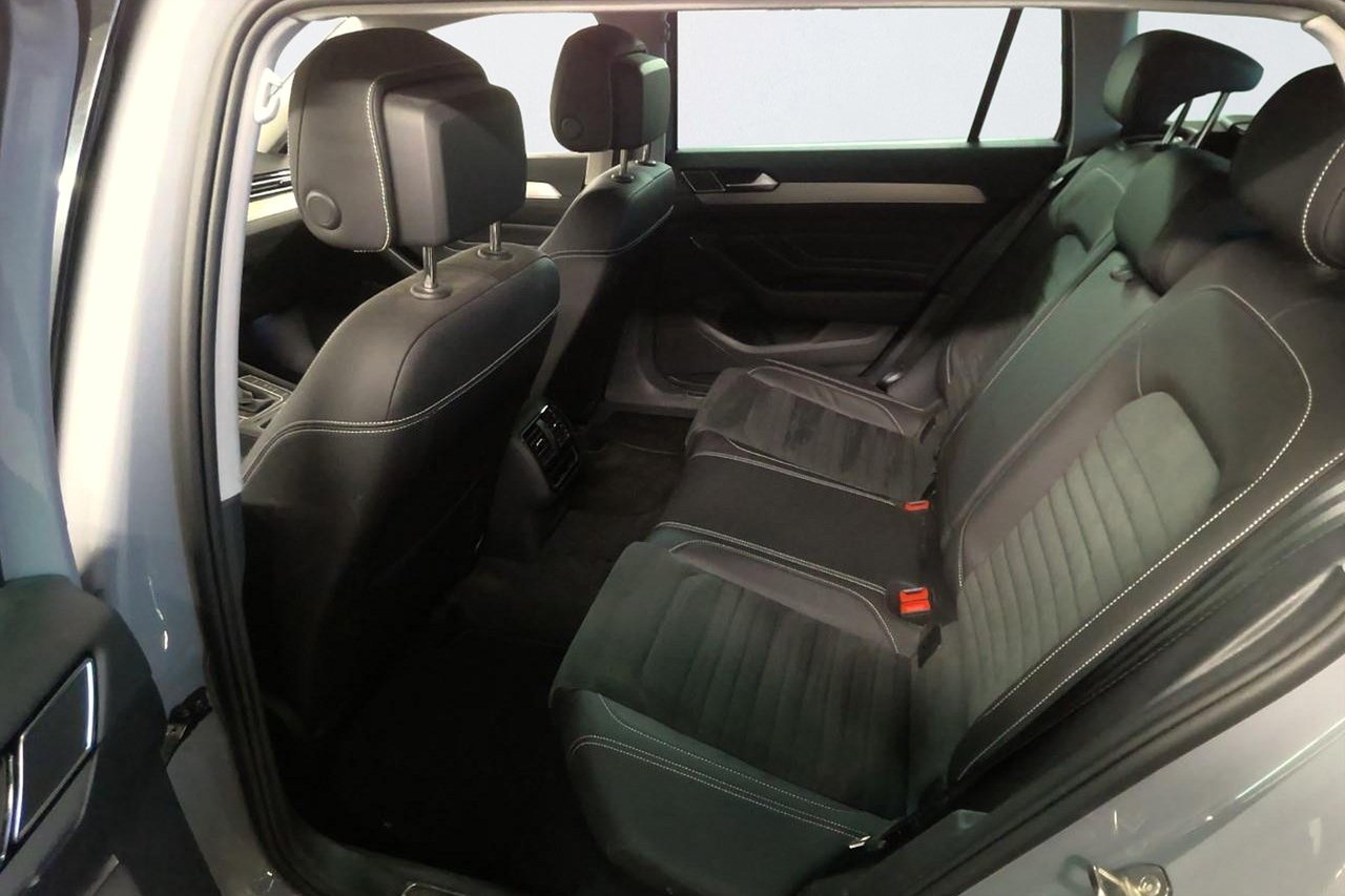 Volkswagen Passat 2.0 TDI SCR 2023, bild 8/8