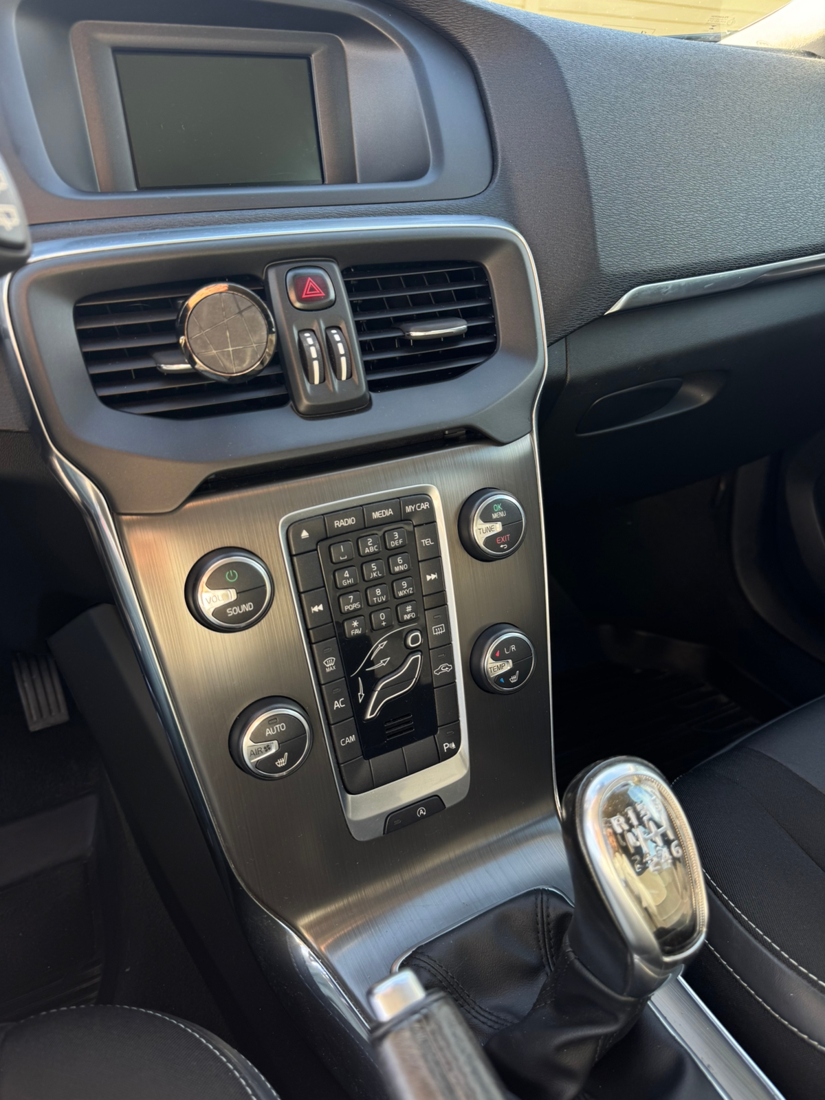 Volvo V40 D2 2013, bild 6/7