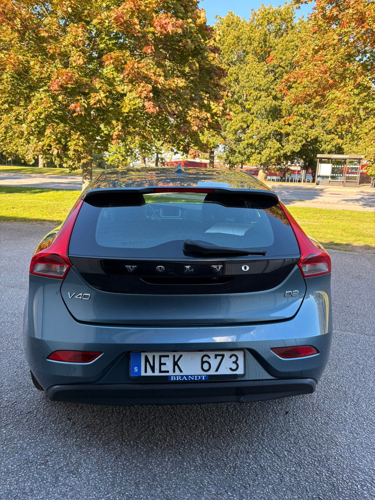 Volvo V40 D2 Momentum 2014, bild 2/8