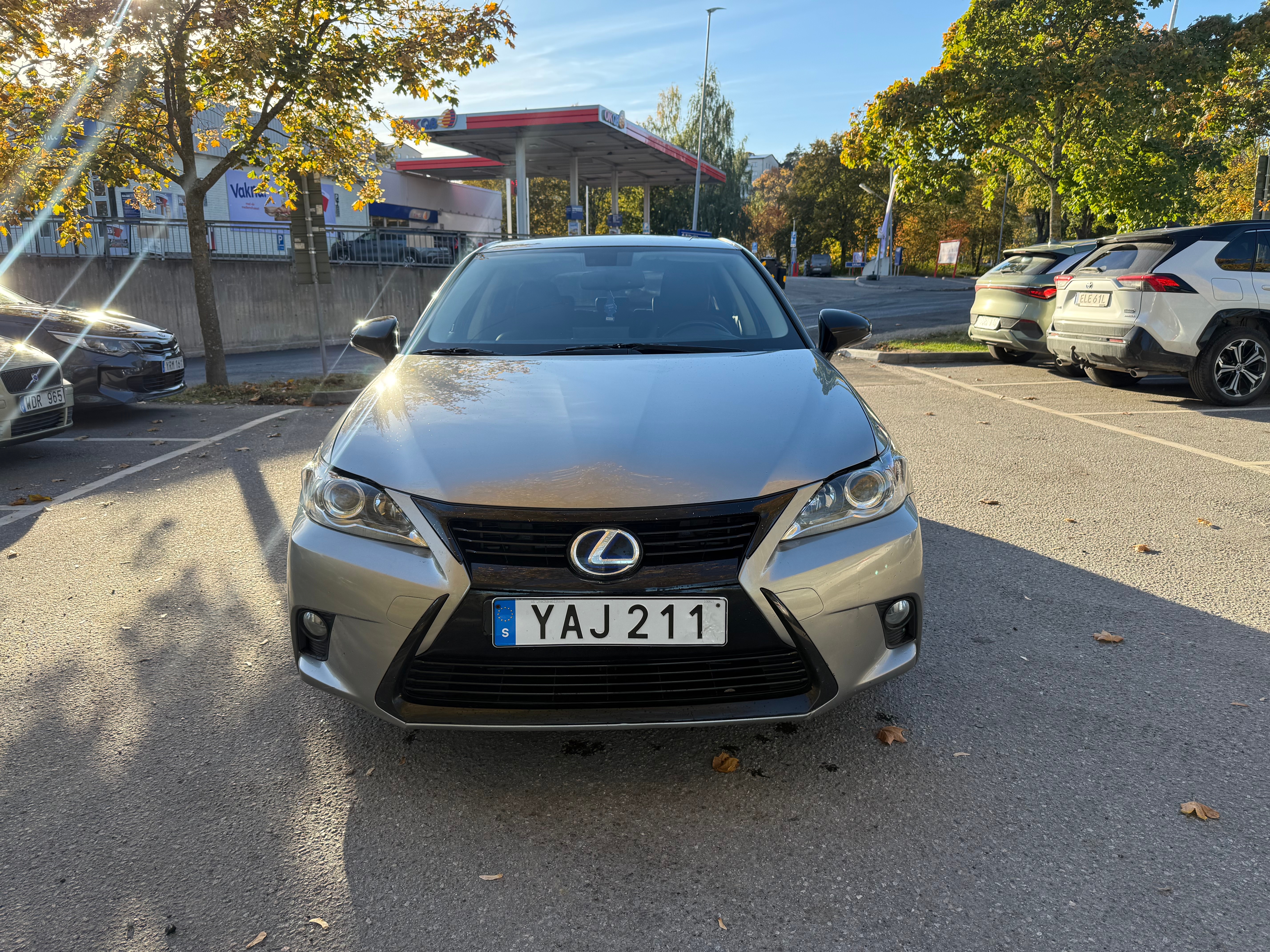 Lexus CT 200h 2016, bild 2/10