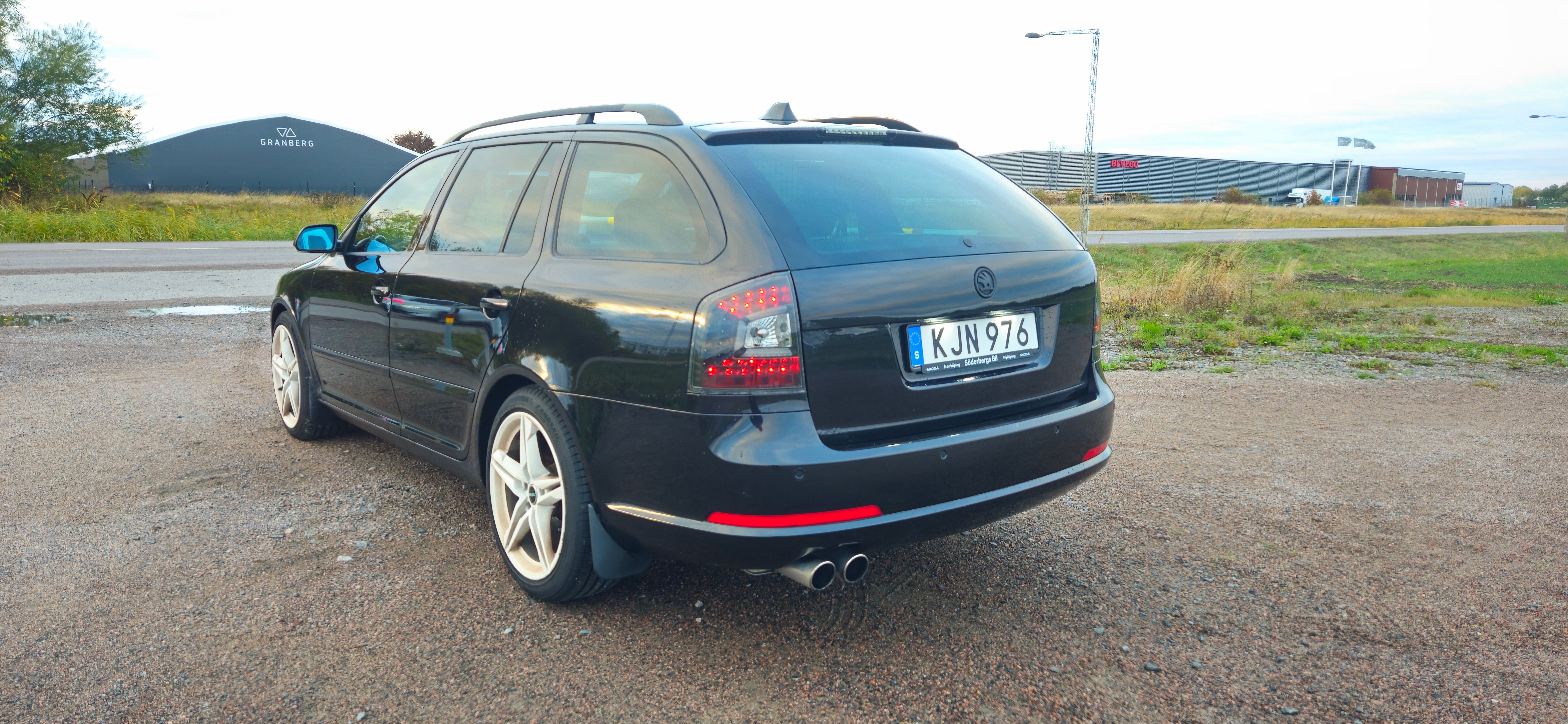 Skoda Octavia RS 2007, kuva 3/6