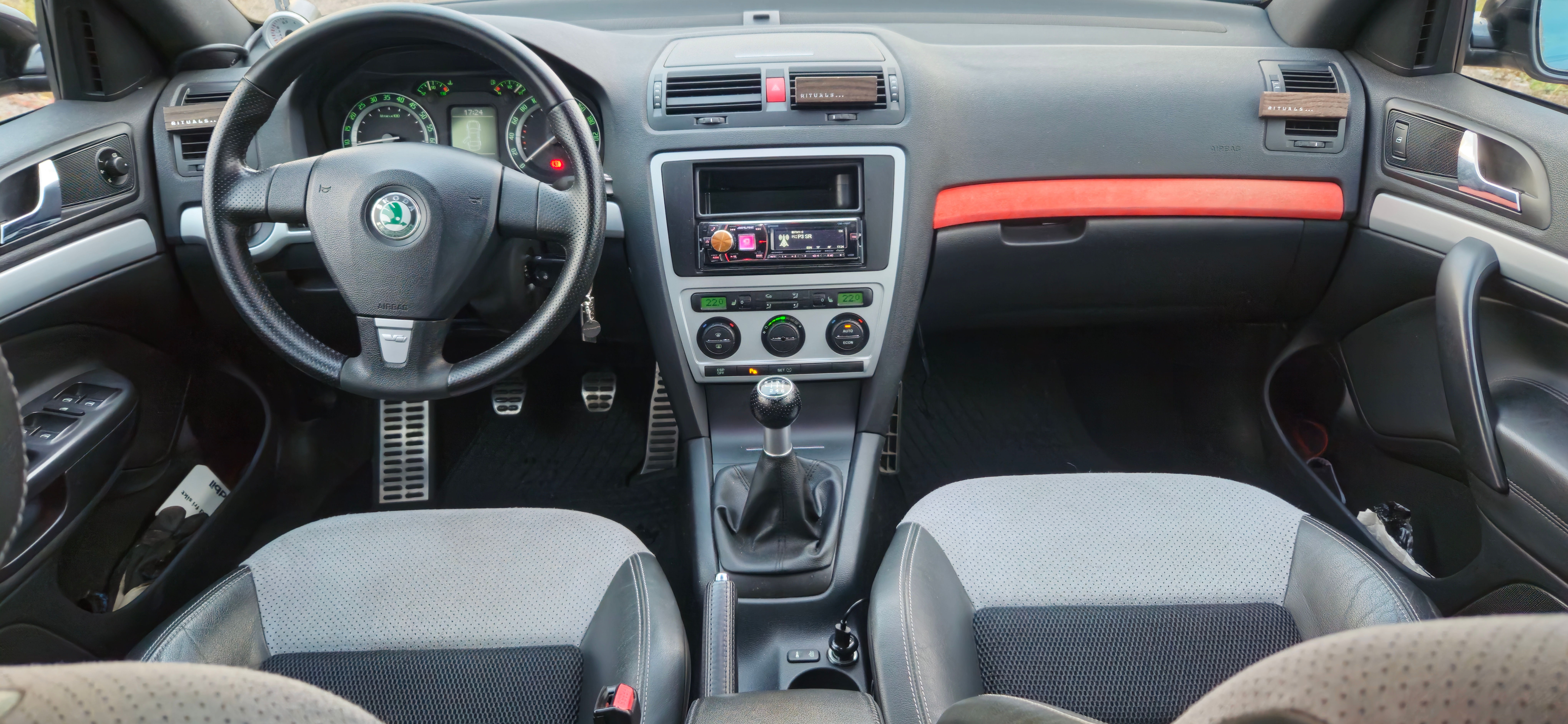 Skoda Octavia RS 2007, kuva 5/6