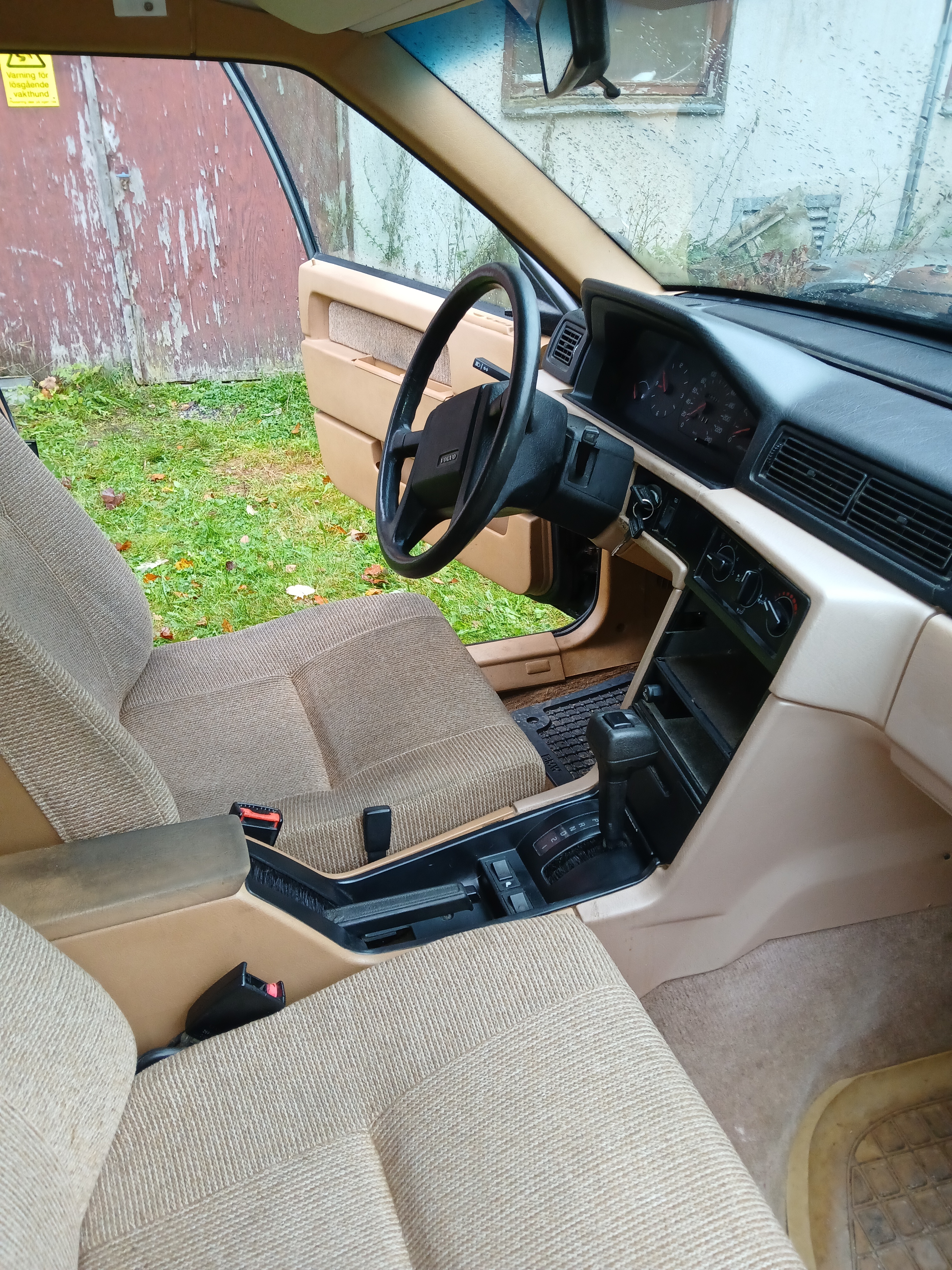 Volvo 740 2.3 Automatisk 1991, bild 6/6