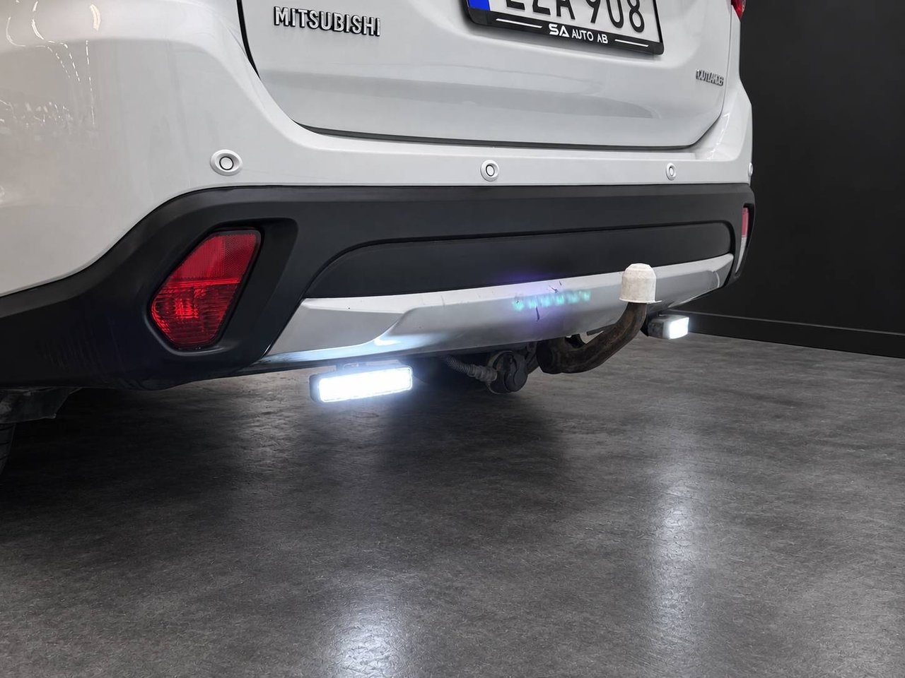 Mitsubishi Outlander 2.2 DI-D Comfort 2017, kuva 10/10