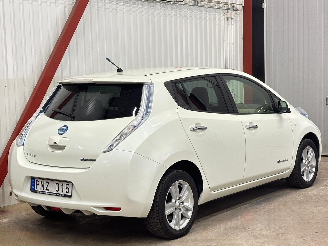 Nissan Leaf 24 kWh 2013, bild 3/21
