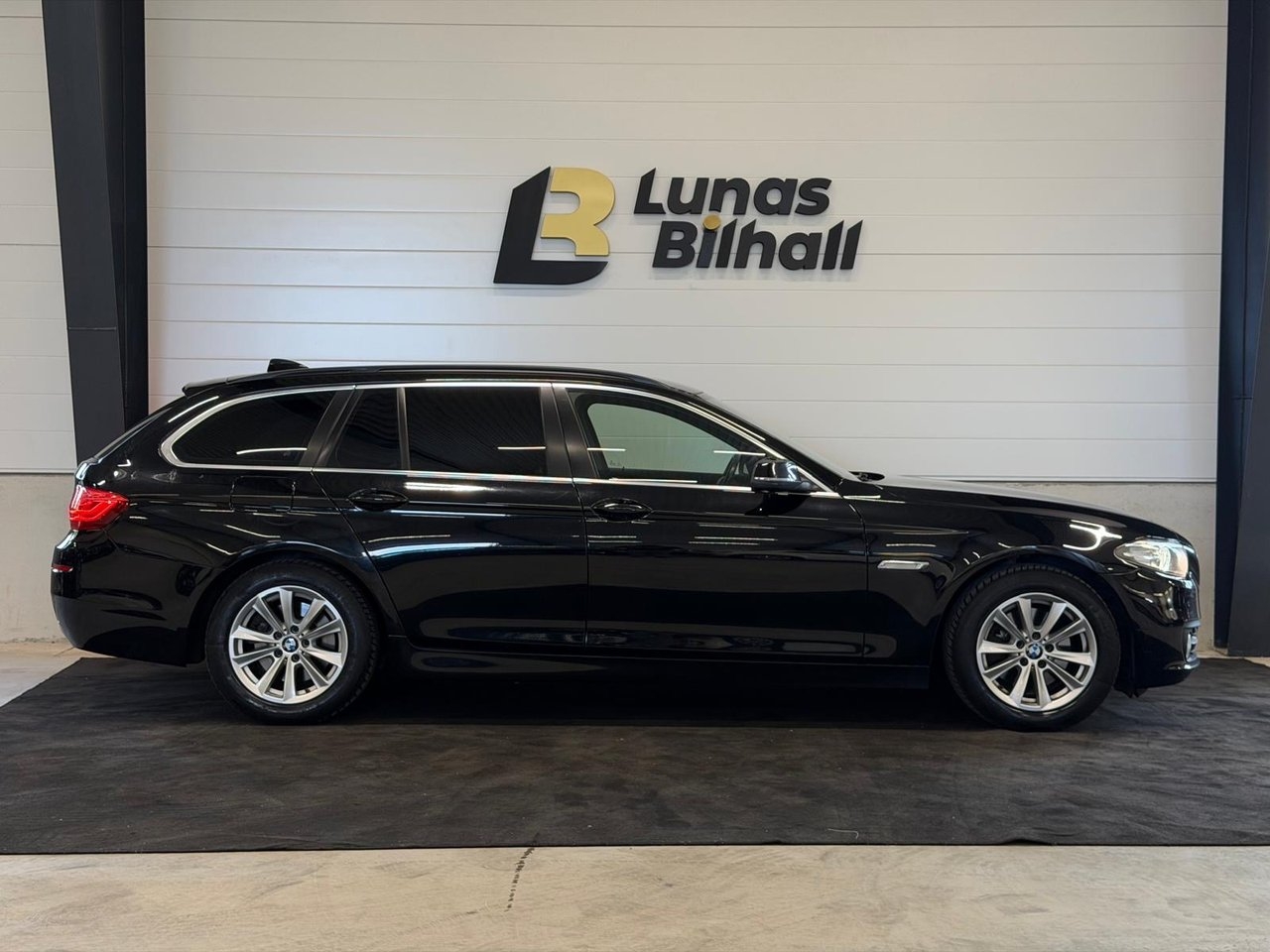 BMW 520d 2014, photo 6/10