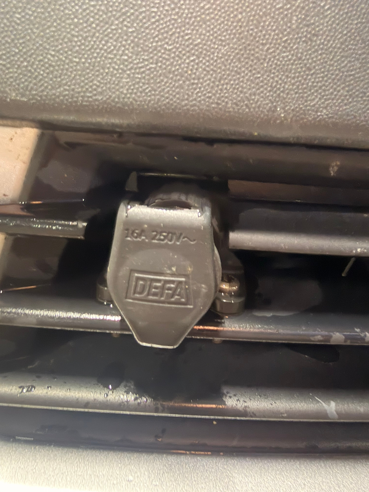 Volkswagen Passat 2.0 TDI DPF R-Line 2010, kuva 10/10