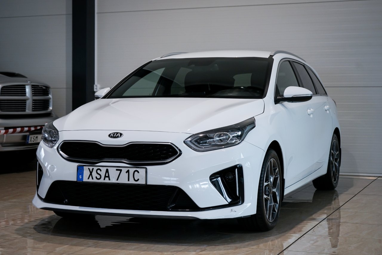 Kia Ceed 1.4 T-GDI GT Line 2019, bild 5/10