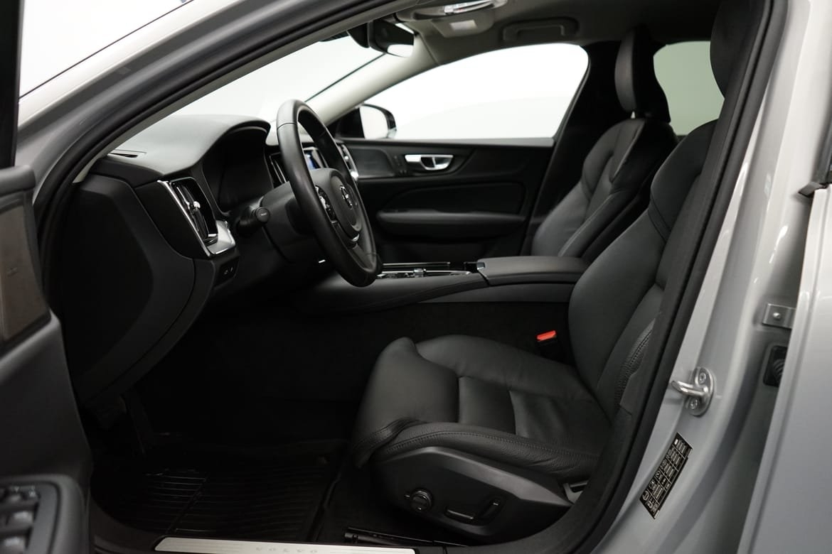 Volvo V60 T6 Plus Dark Nordic 2025, kuva 5/10