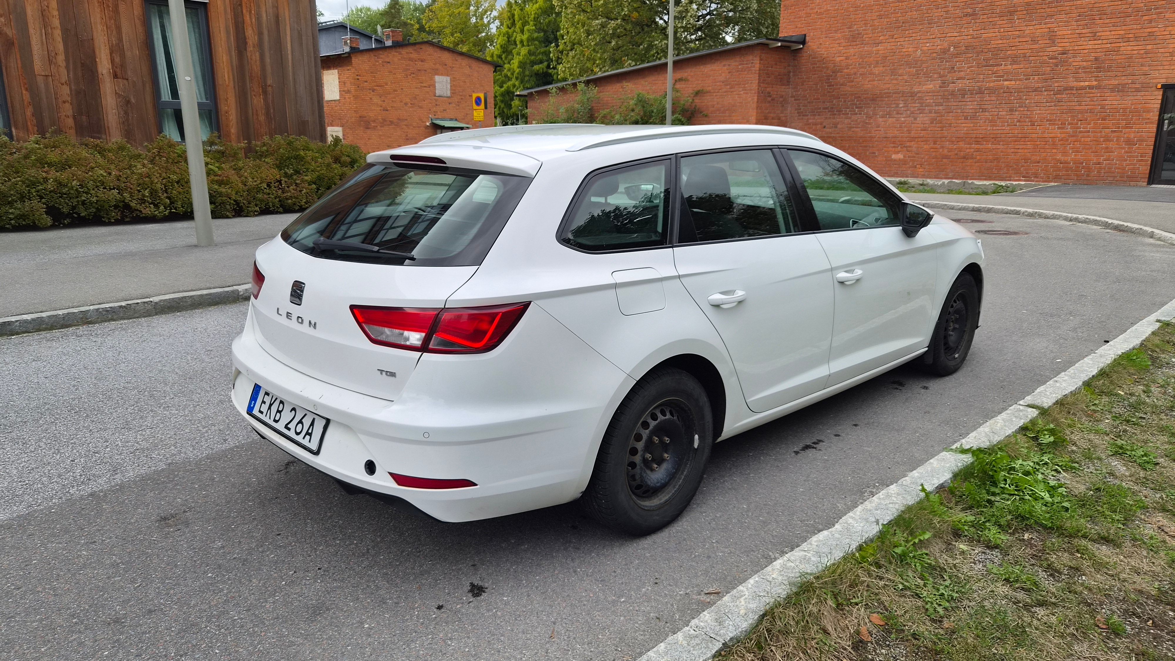 Seat Leon 1.5 TGI 2020, bild 7/10