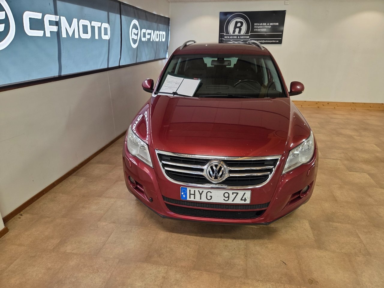 Volkswagen Tiguan 2.0 TDI Sport & Style 2009, bild 2/10