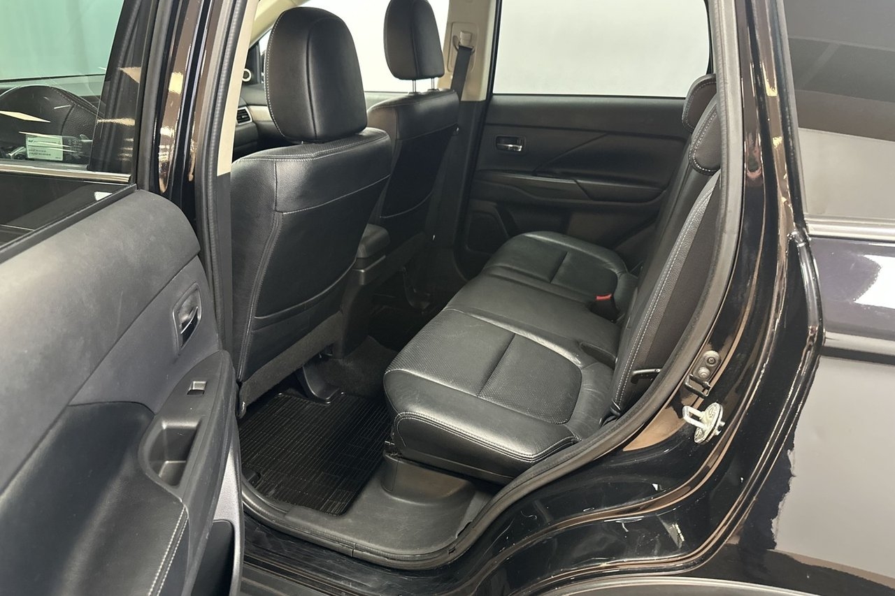 Mitsubishi Outlander 2.2 DI-D Business 2014, bild 7/10