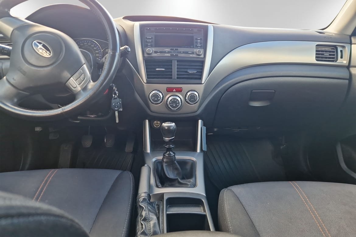 Subaru Forester 2.0D 2010, photo 6/10