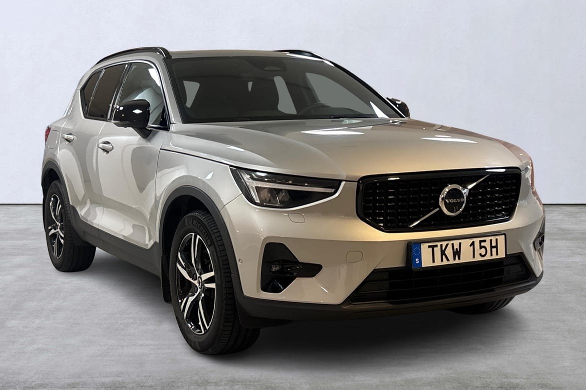Volvo XC40 B3 Plus Dark 2025, bild 6/10