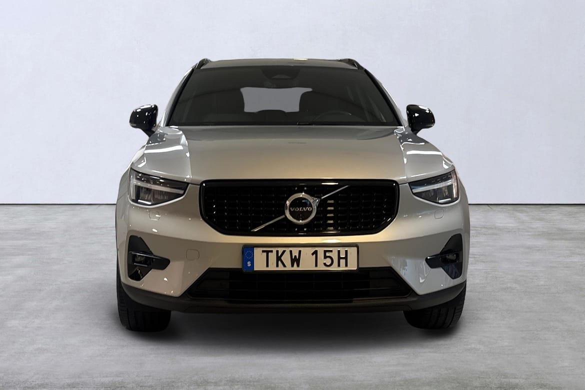Volvo XC40 B3 Plus Dark 2025, bild 7/10