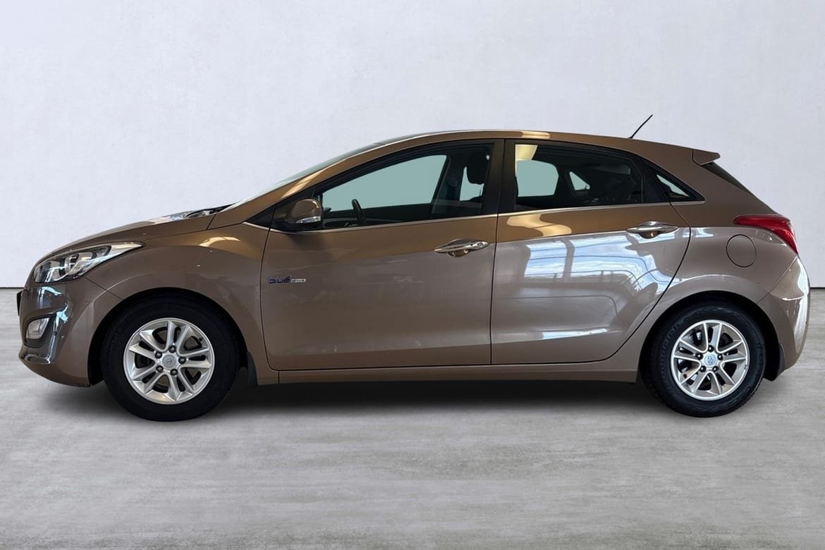 Hyundai i30 1.6 CRDi 2014, bild 2/10