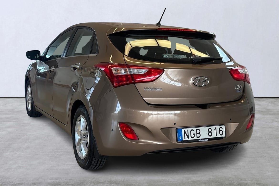 Hyundai i30 1.6 CRDi 2014, bild 4/10